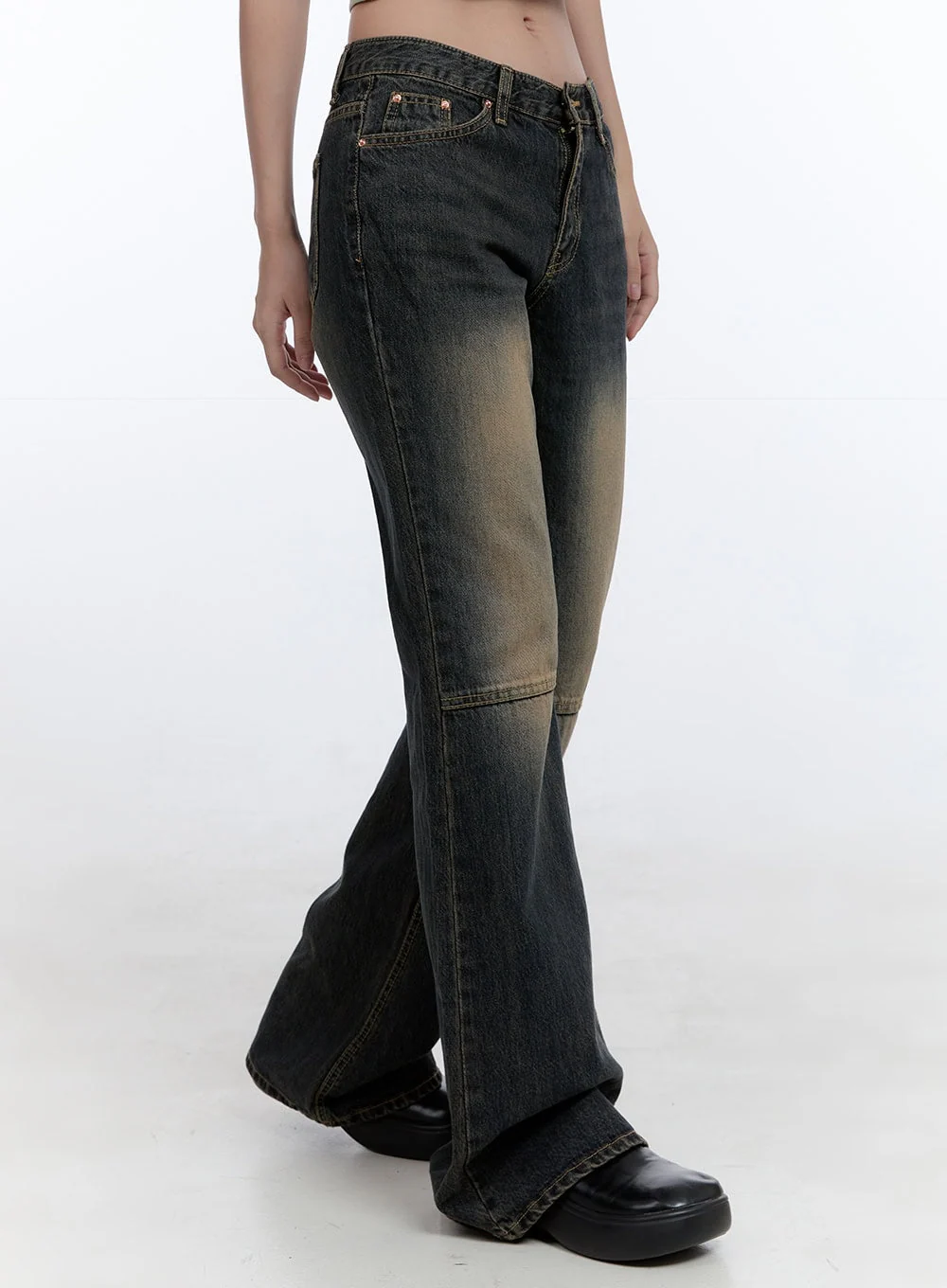 Kira Stitched Detail Bootcut Jeans CG414 - Image 4