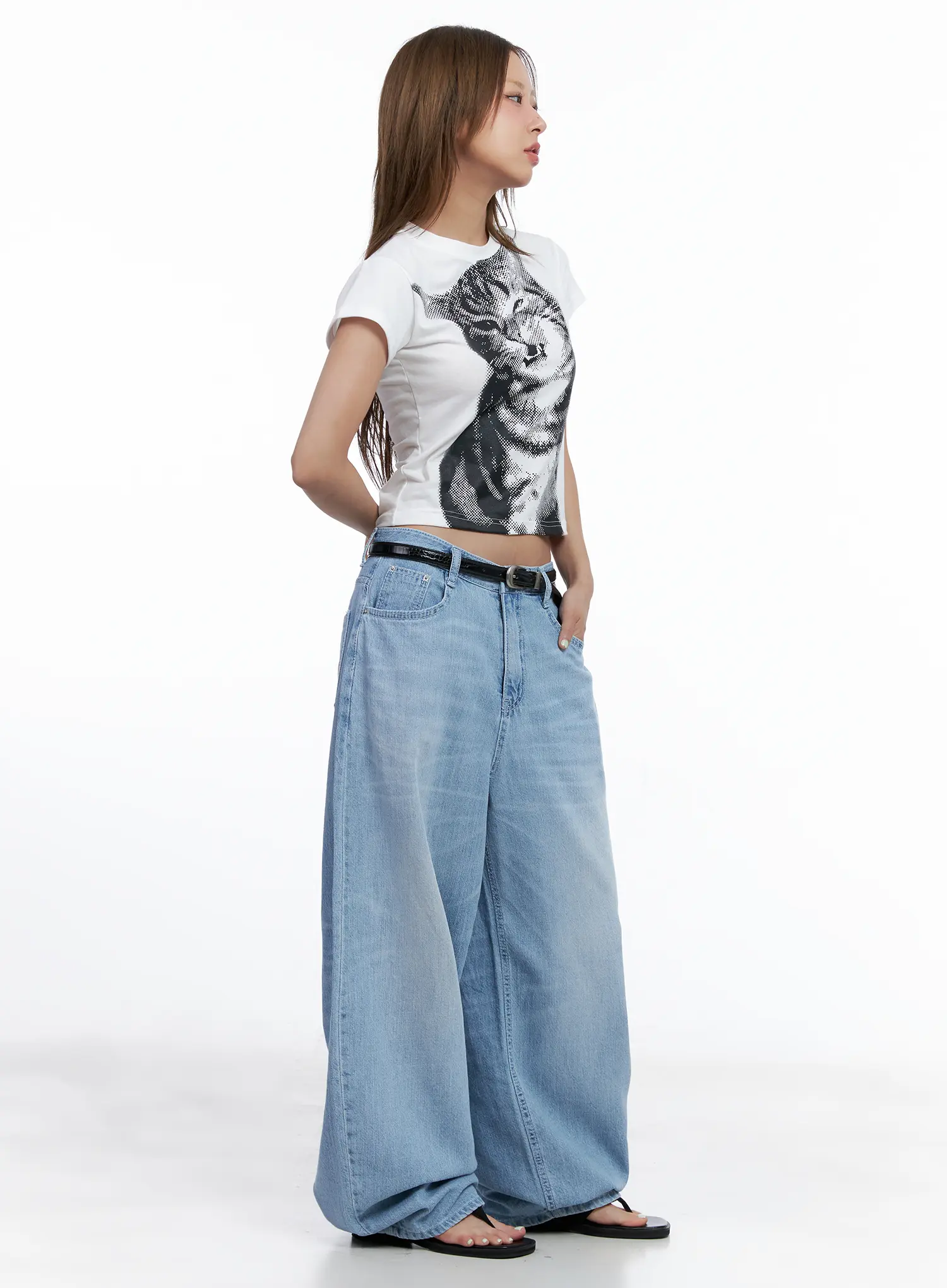 Kitty Graphic Crop Tee CL510 - Image 7