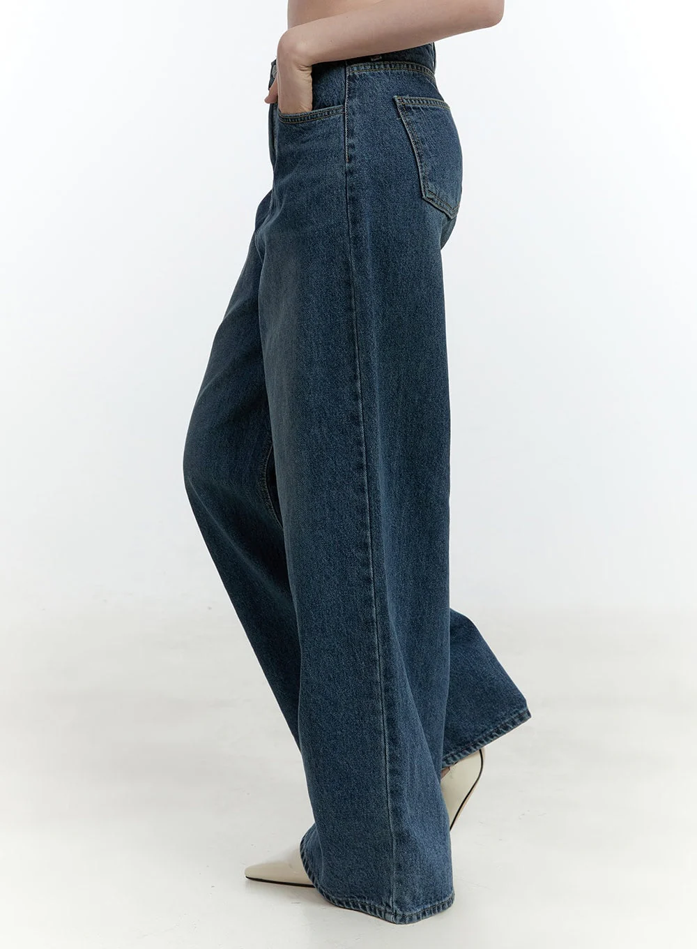 Klaudia Wide-Leg Jeans CF503 - Image 5