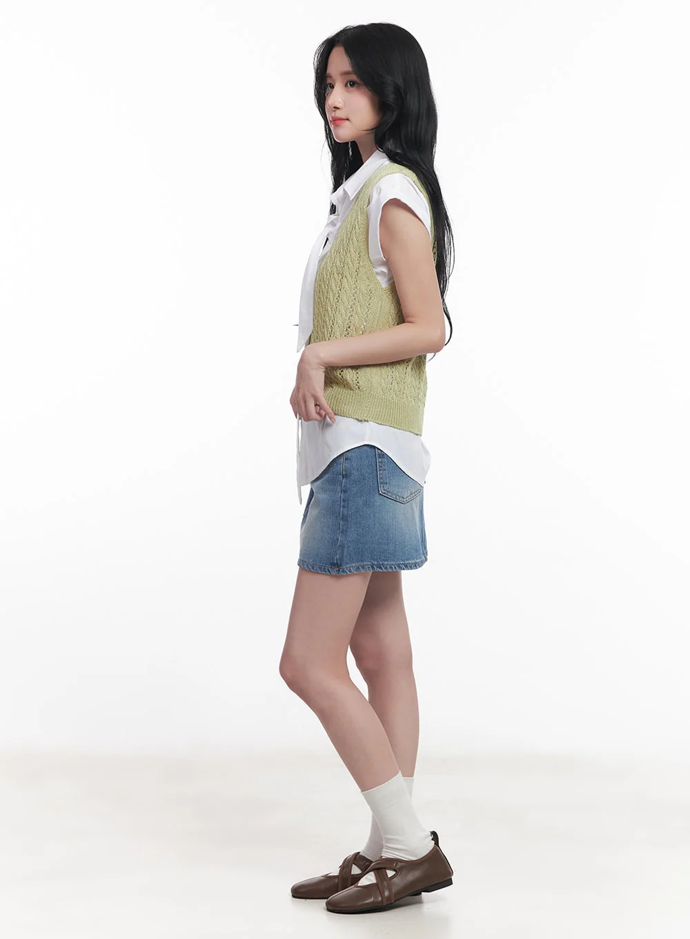 Knit Buttoned Vest Top CY523 - Image 4