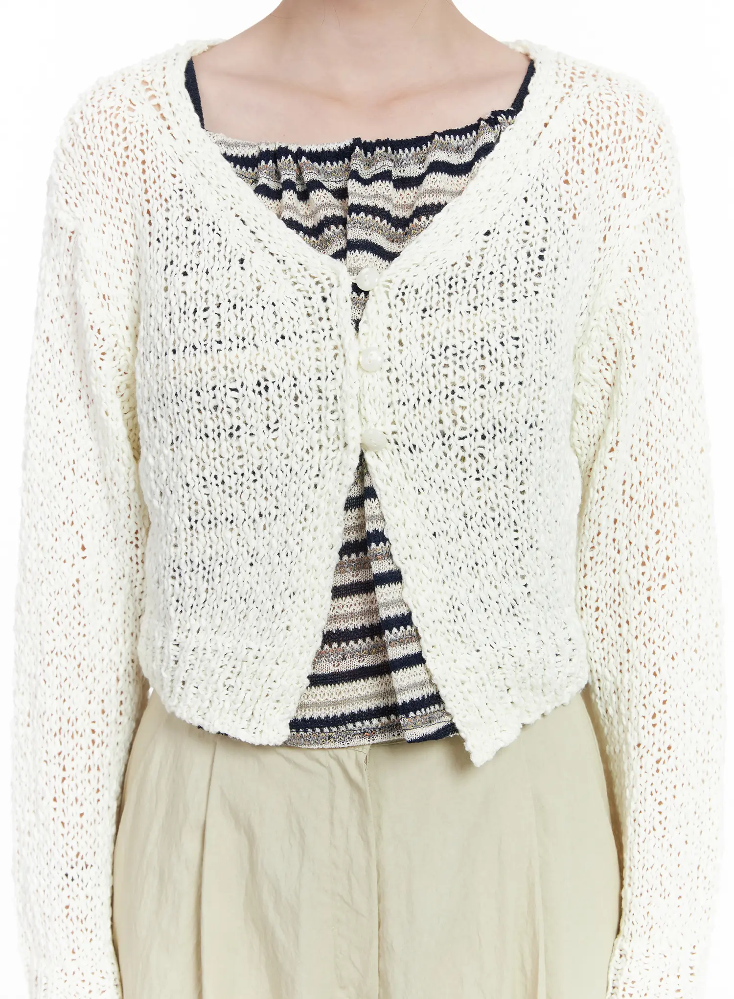 Knitted Crop Cardigan CA509 - Image 3
