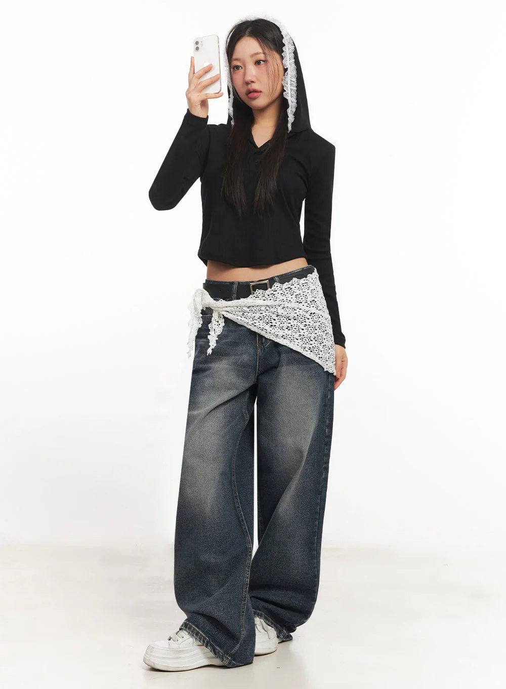 Lace-Trim Crop Hoodie IA524 - Image 2