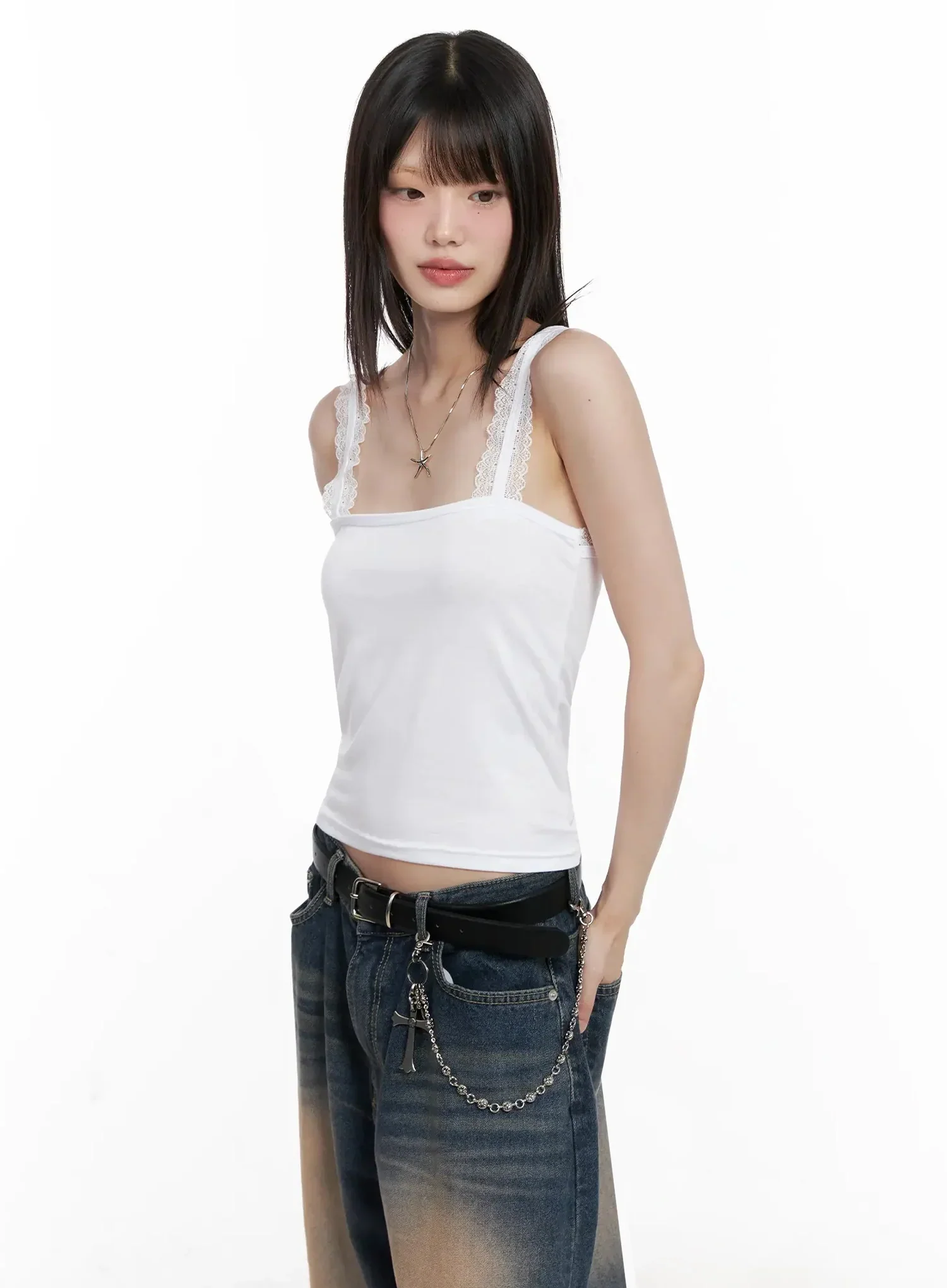 Lace-Trim Sleeveless Tank Top IL531 - Image 2