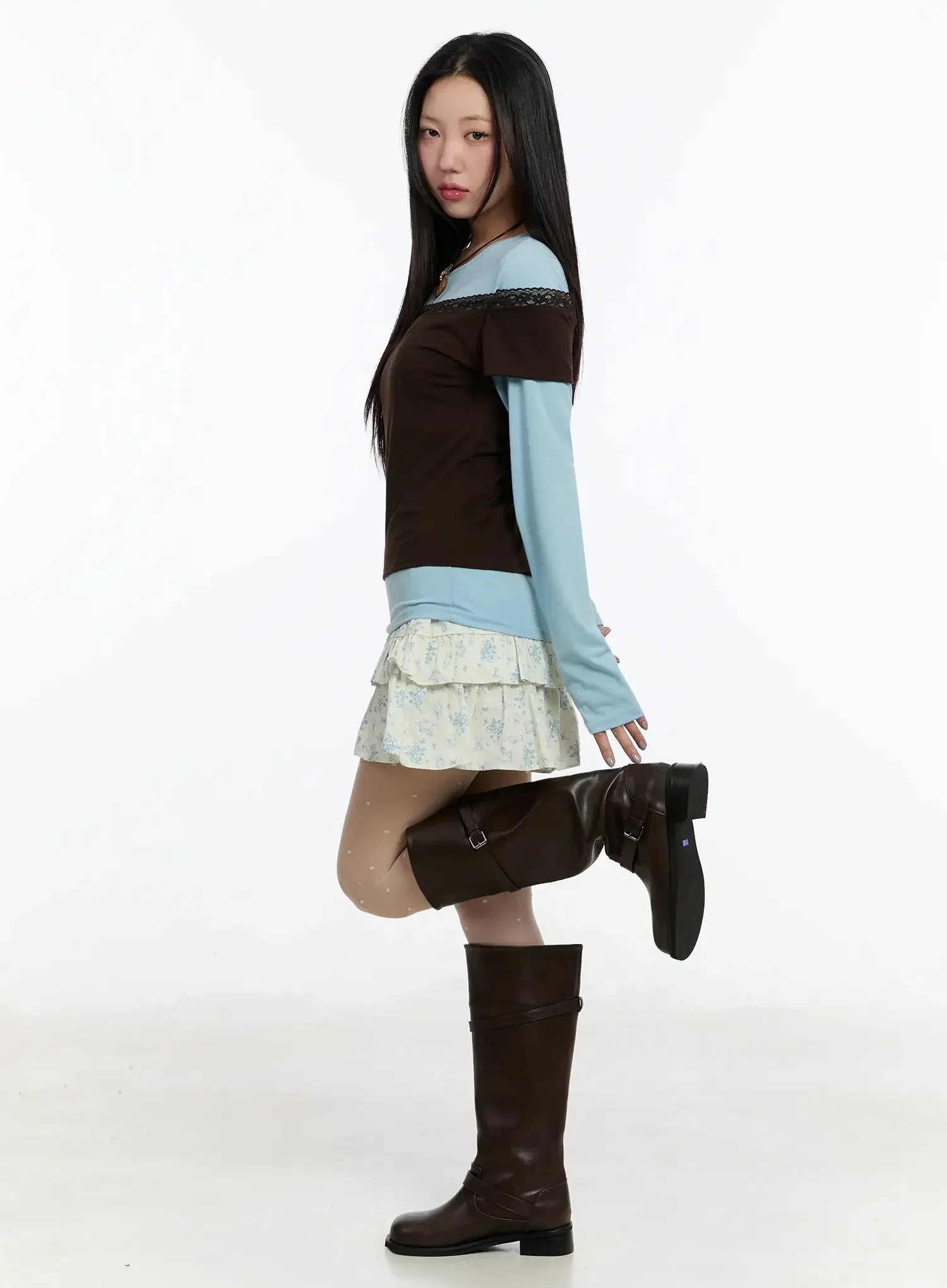 Lace-Trimmed Off-Shoulder Top IM509 - Image 10