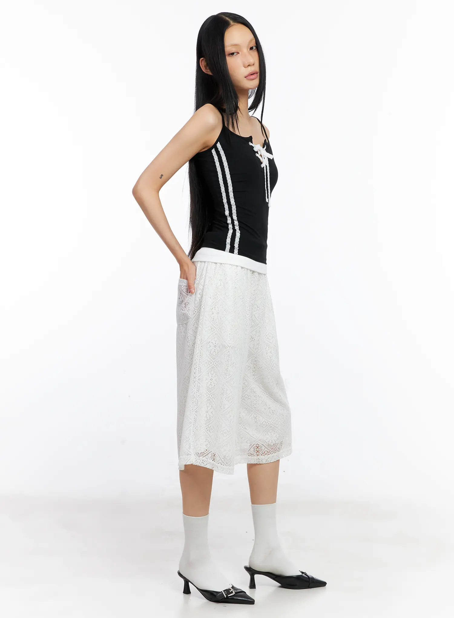 Lace-Up Eyelet Tank Top CL530 - Image 4