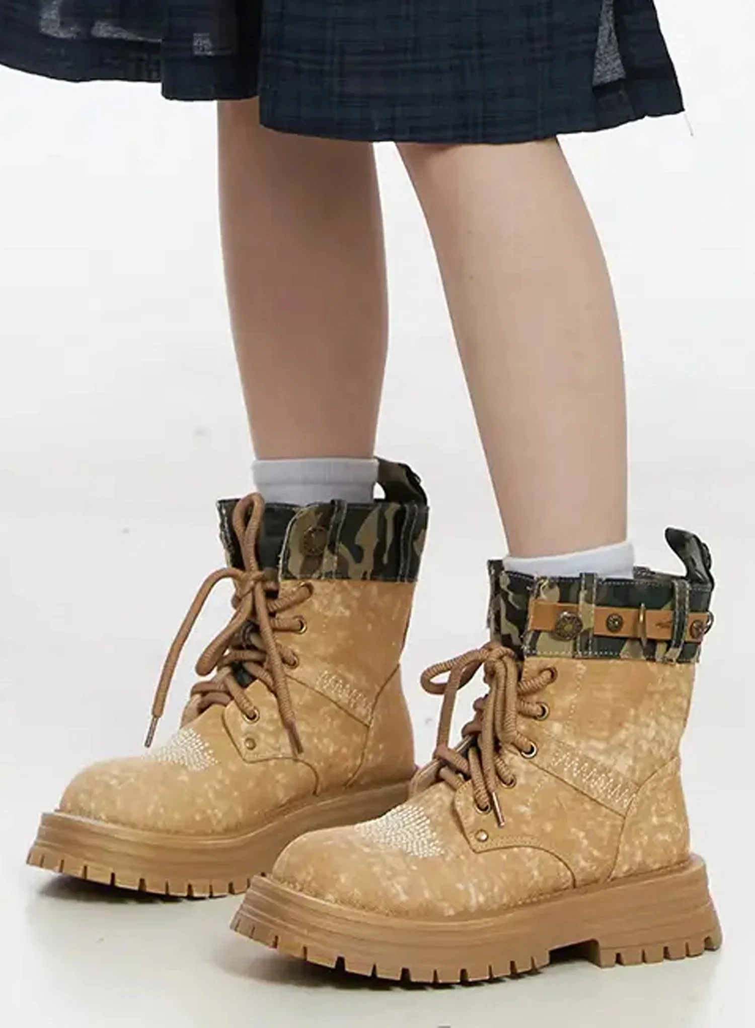Lace-Up Platform Boots F517 - Image 5