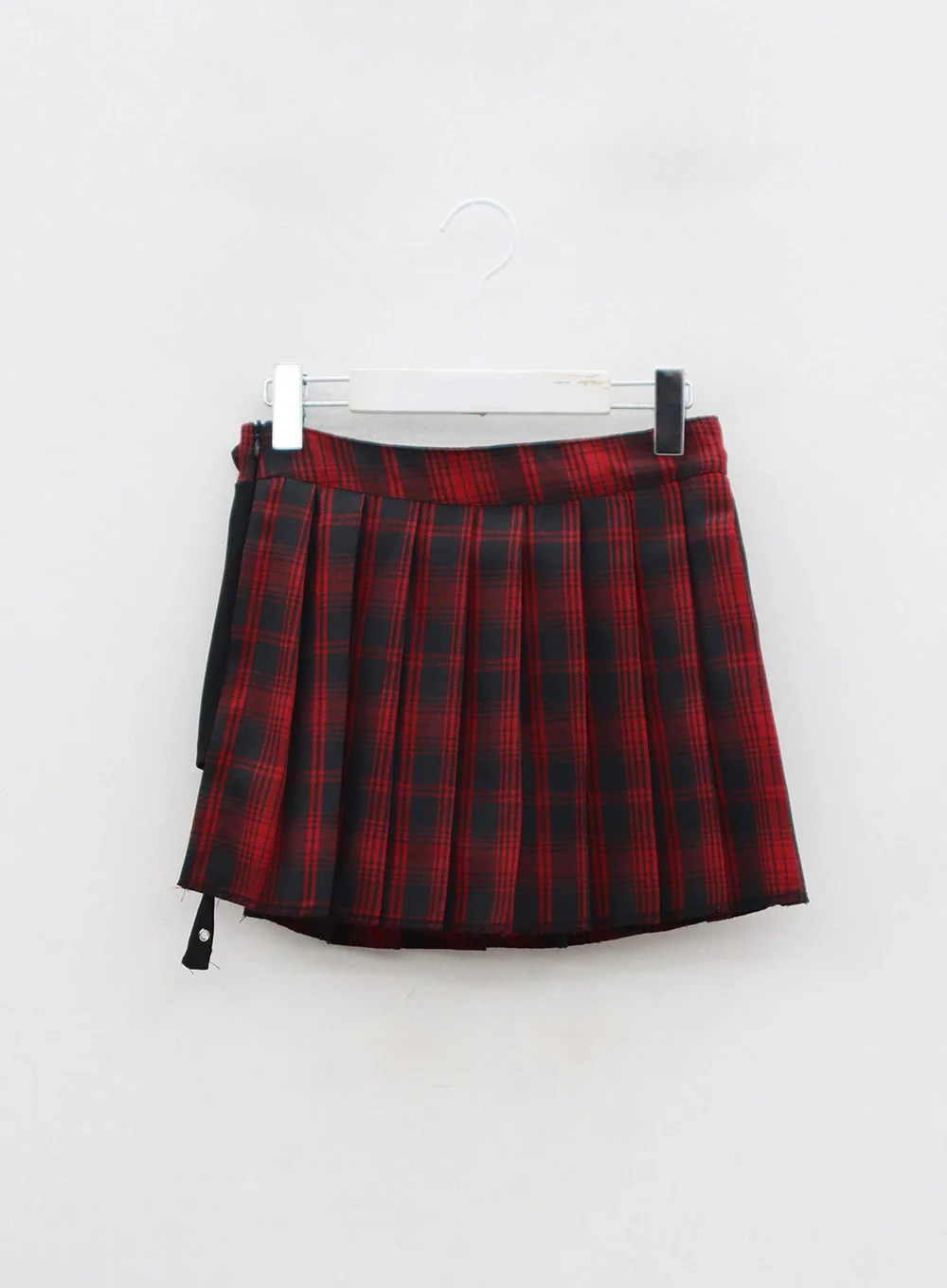 Layered Plaid Pleated Mini Skirt And Short Pants BN22 - Image 17