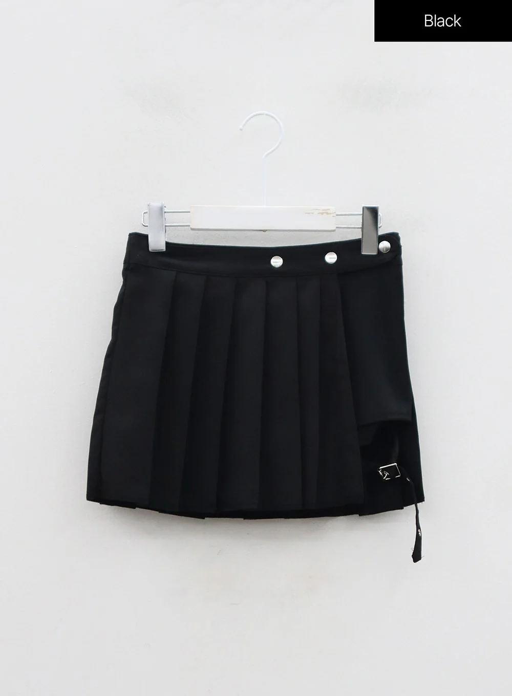 Layered Plaid Pleated Mini Skirt And Short Pants BN22 - Image 19