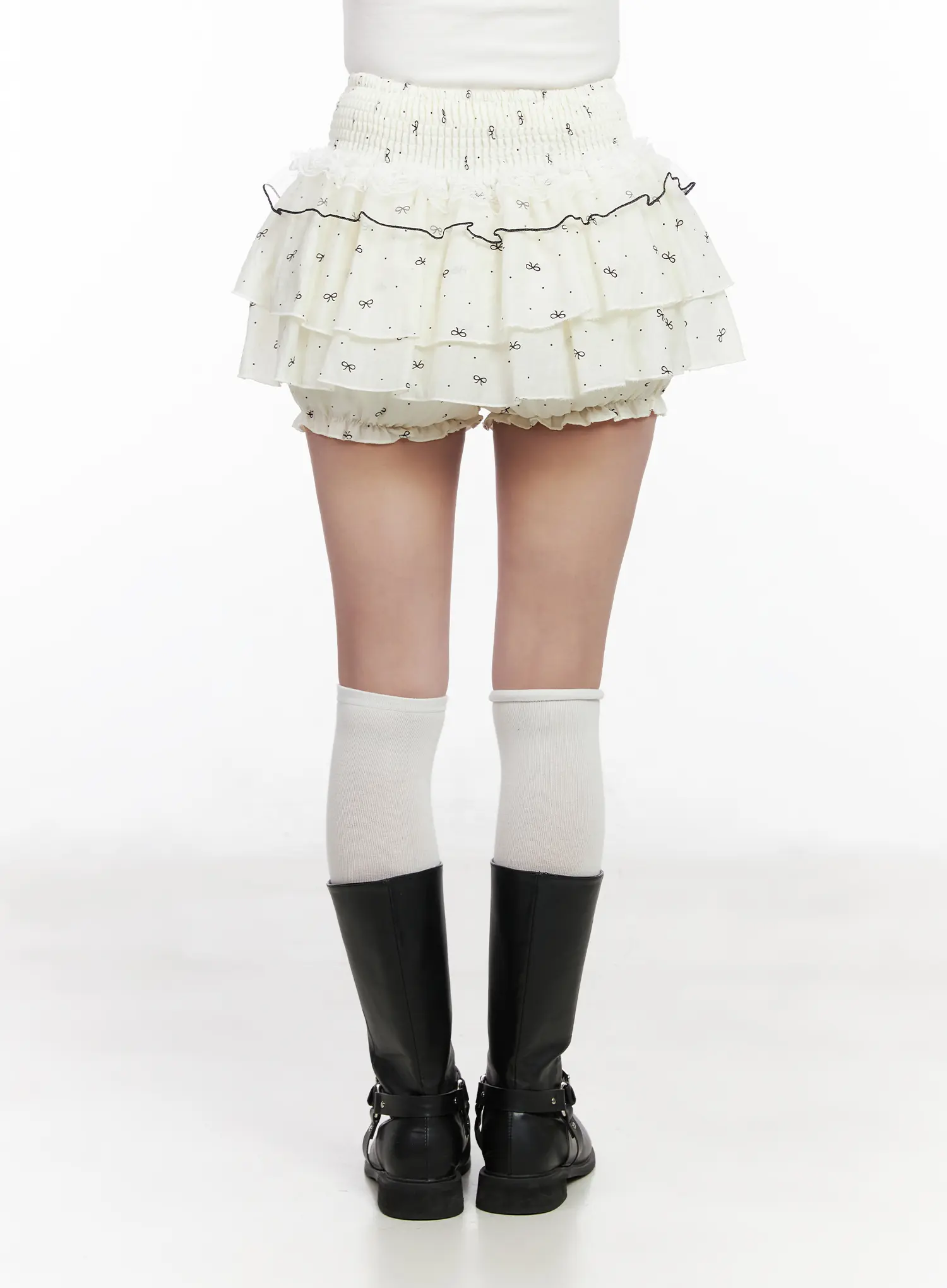Layered Ribbon Lace Shorts CM531 - Image 4