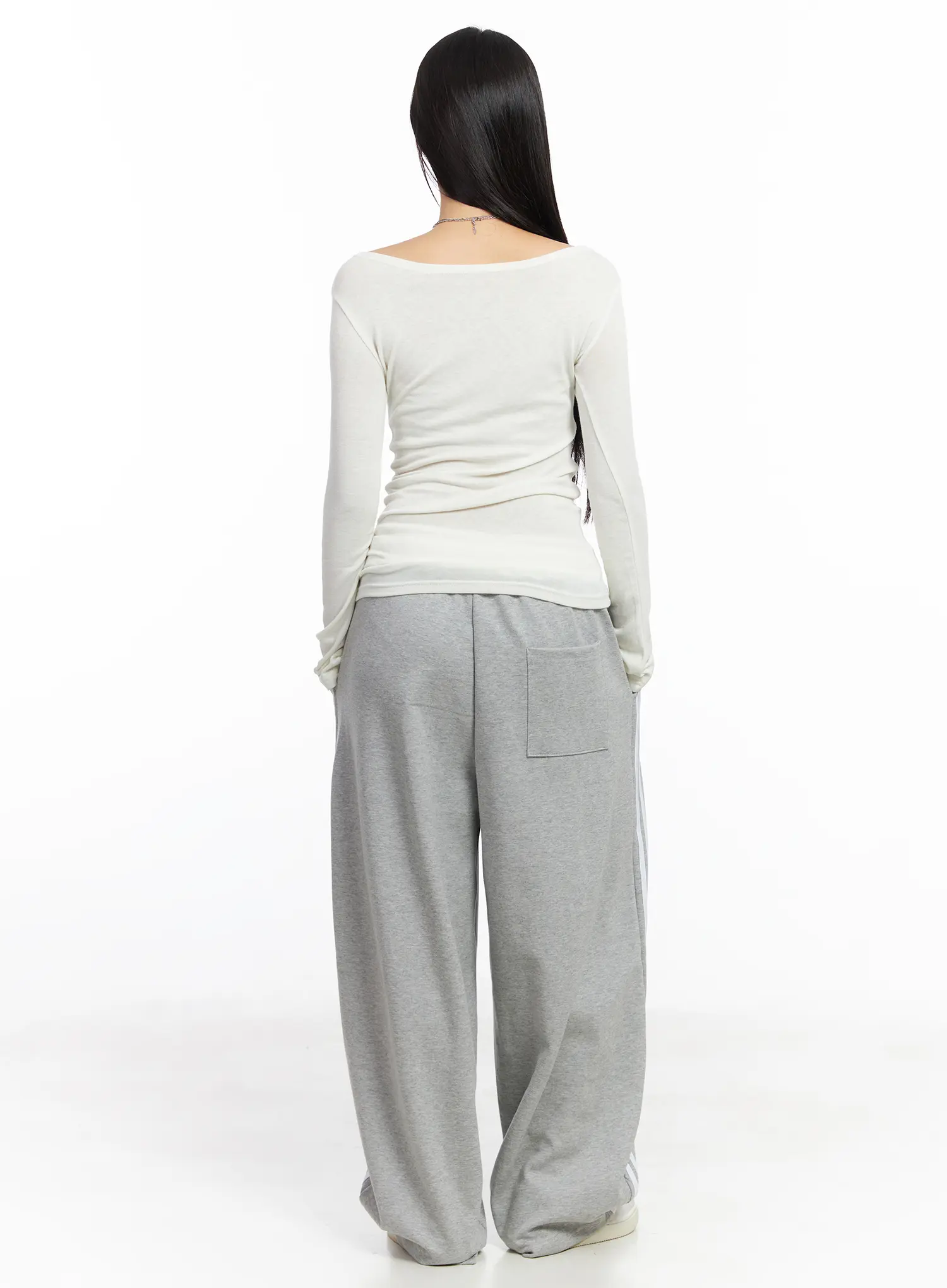 Layered Two-Tone Sweatpants CF506 - Image 11