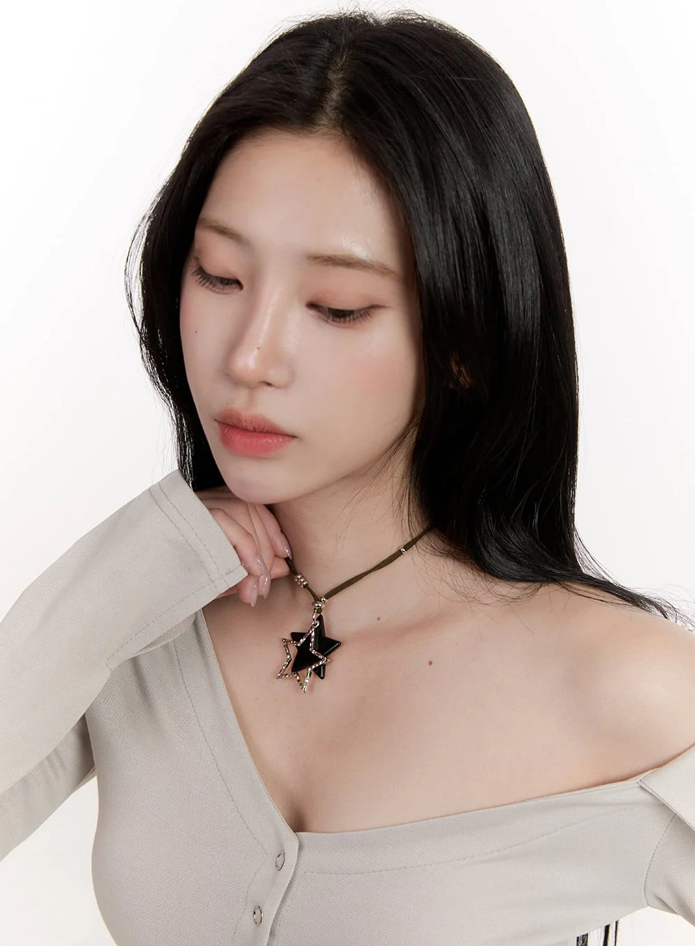Leather Strap Star Necklace CJ531 - Image 3