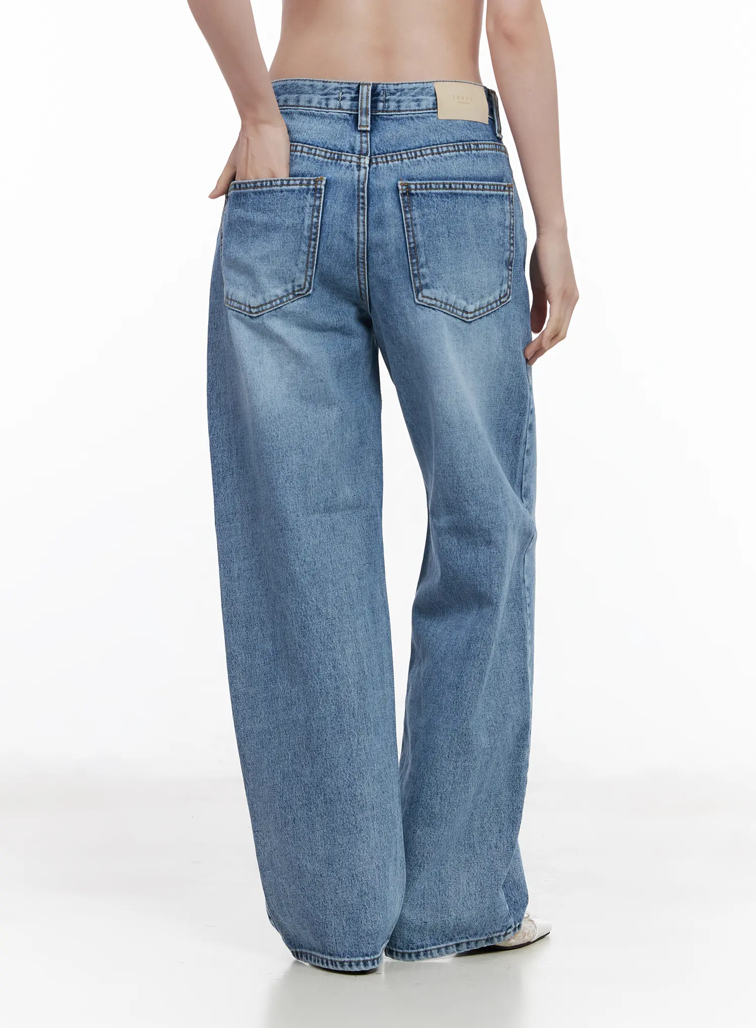 Leilani Vintage Wash Wide Leg Jeans CA510 - Image 6