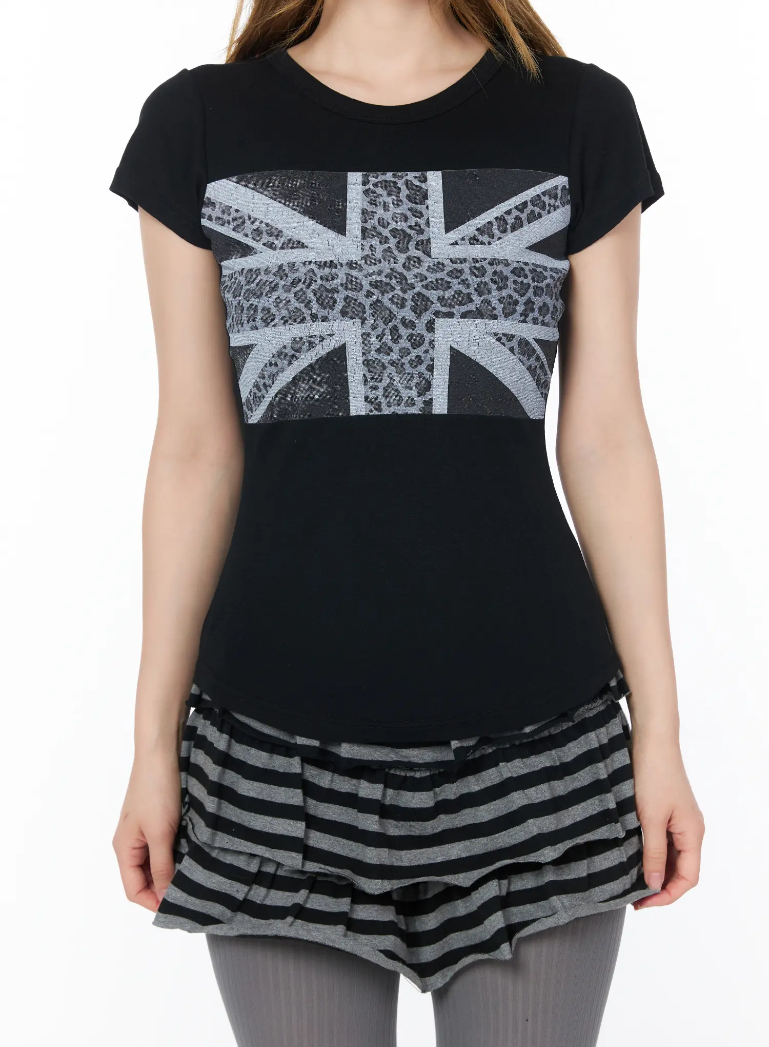 Leopard Graphic Short Sleeve Top CY506 - Image 10