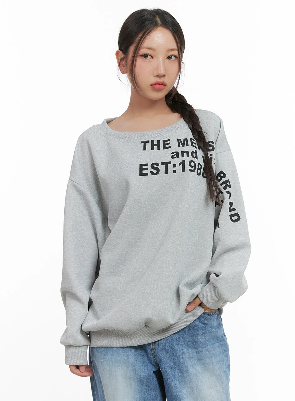 Lettered Crewneck Sweatshirt CO402