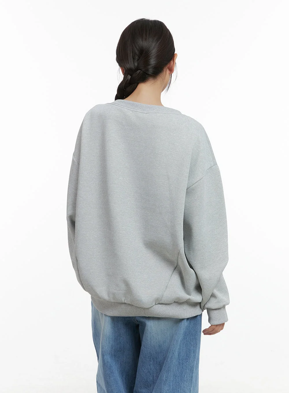 Lettered Crewneck Sweatshirt CO402 - Image 6
