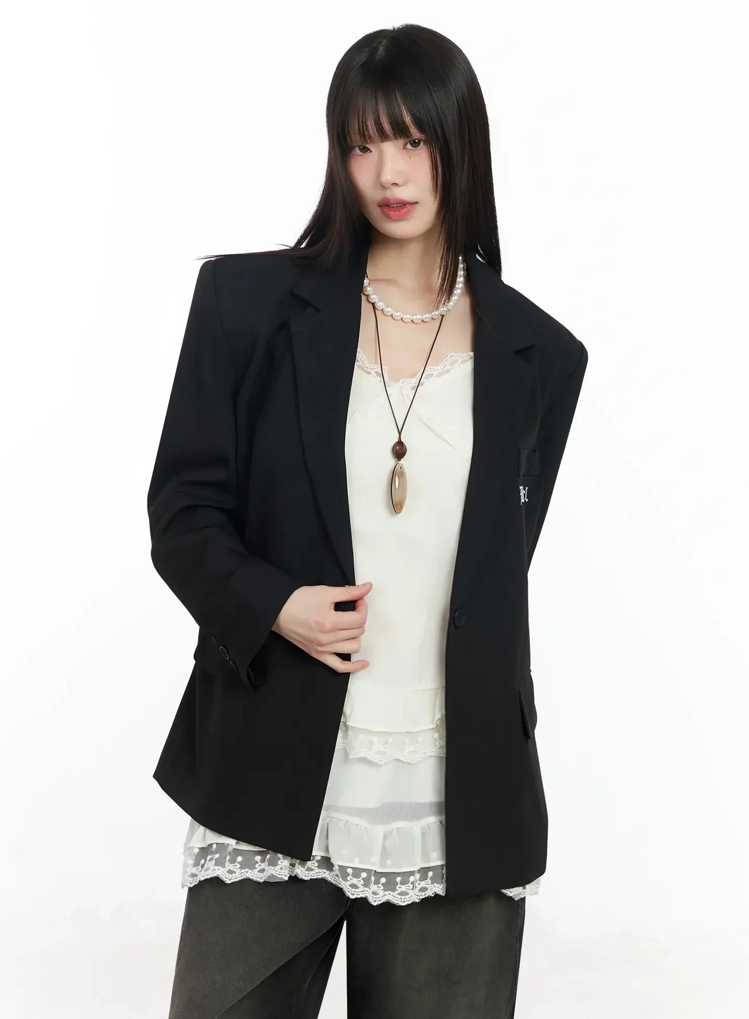 Lettering Embroidered Oversized Blazer IM530 - Image 3