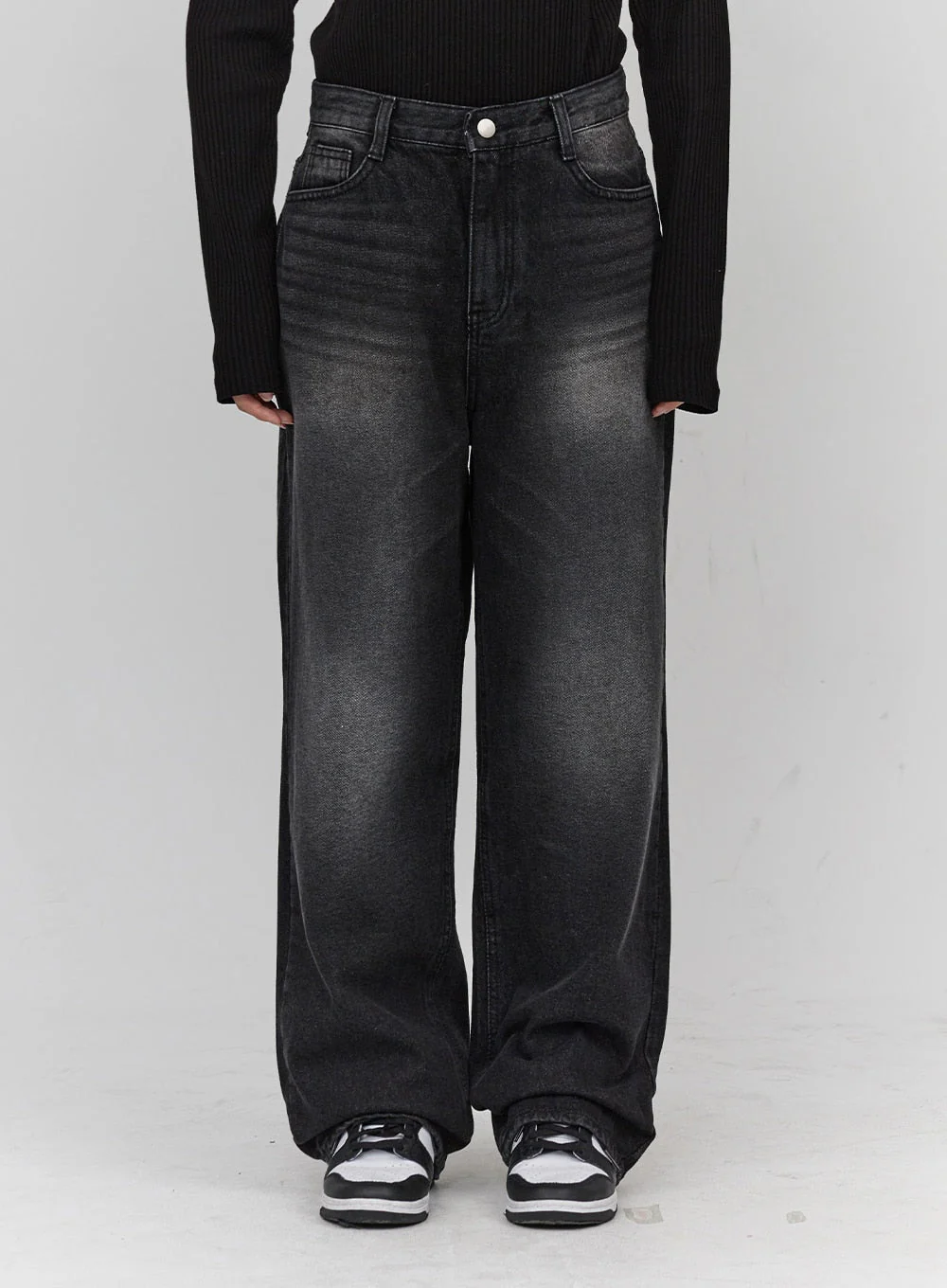 Light Washing Wide Leg Black Jeans CN23 - Image 3