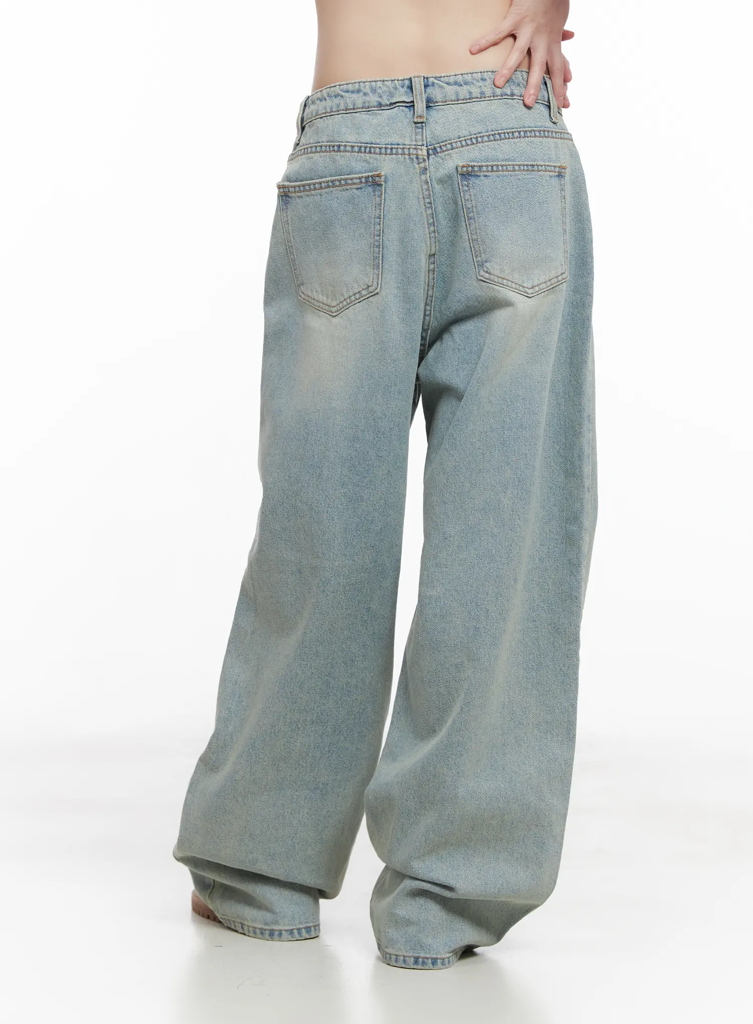 Lilly Light Wash Baggy Jeans CG519 - Image 6