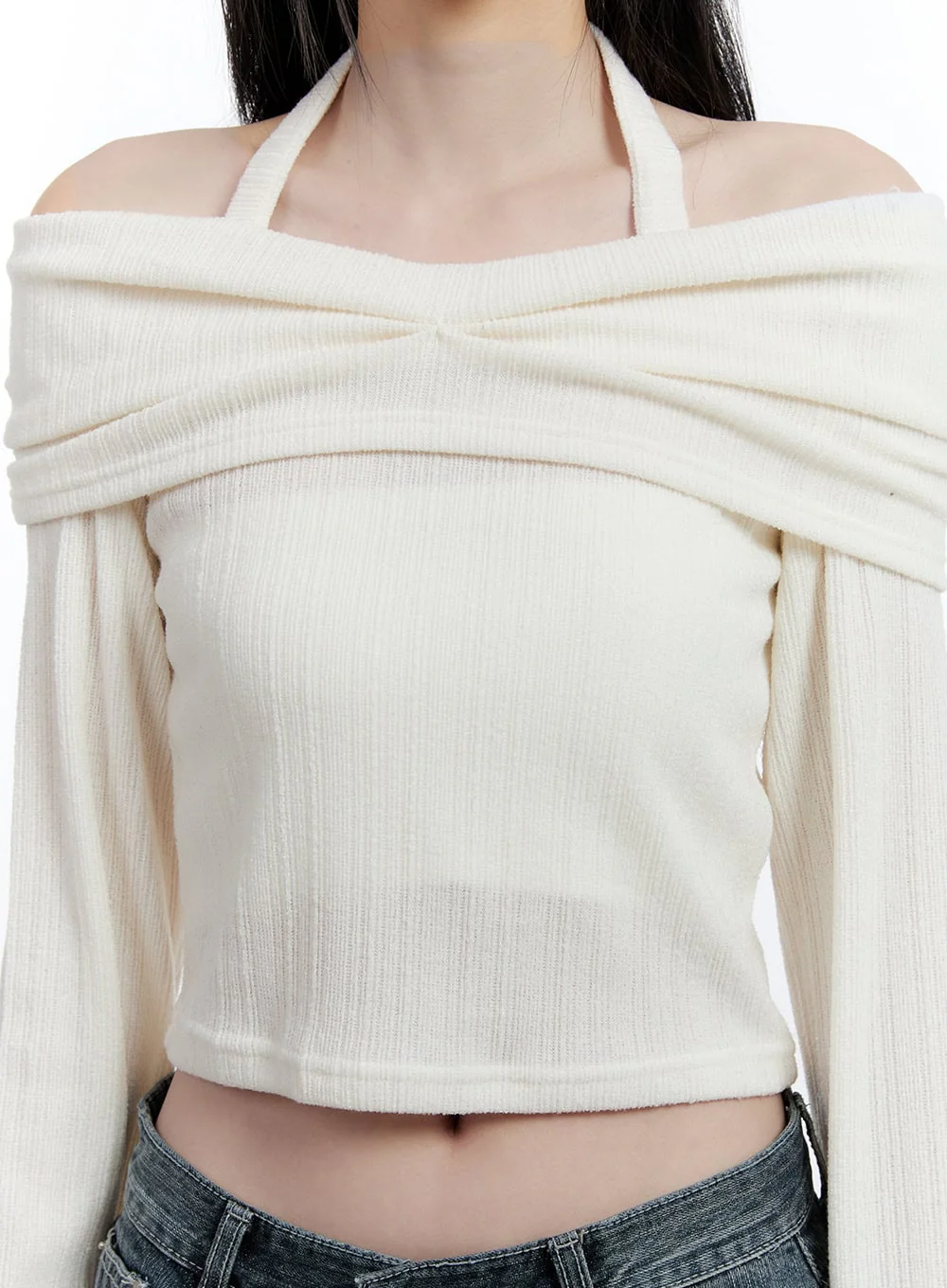Long-Sleeve Off-Shoulder Halter Crop Top CJ520 - Image 3