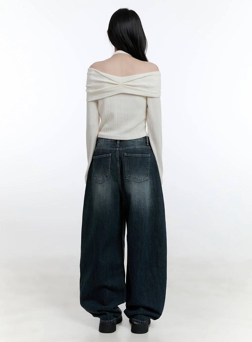 Long-Sleeve Off-Shoulder Halter Crop Top CJ520 - Image 6