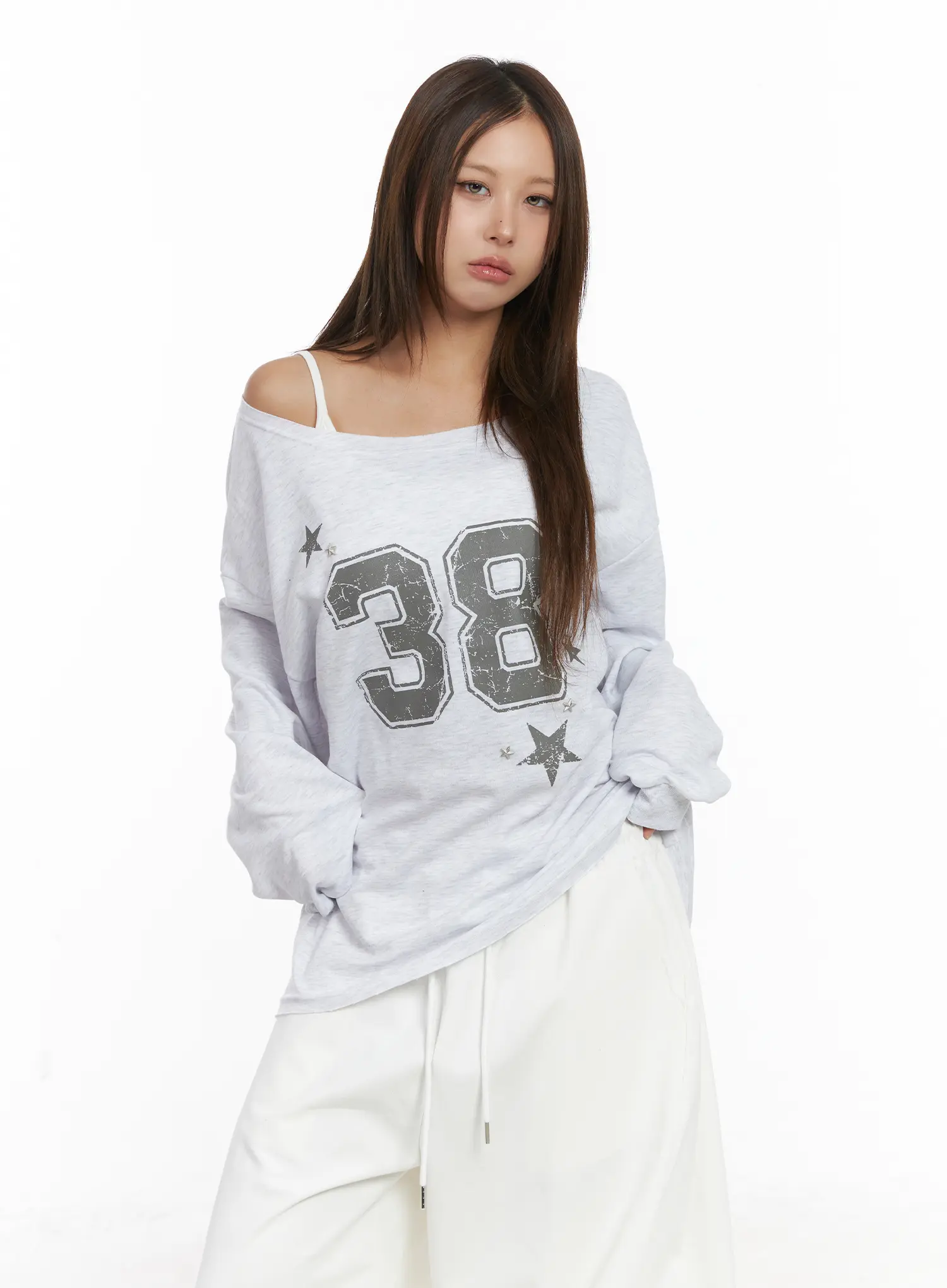 Loose Fit Graphic Sweatshirt CJ512 - Image 11