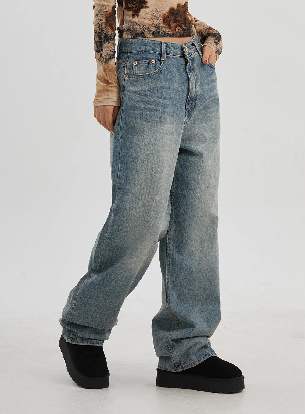 Low Rise Baggy Jeans CJ330 - Image 9