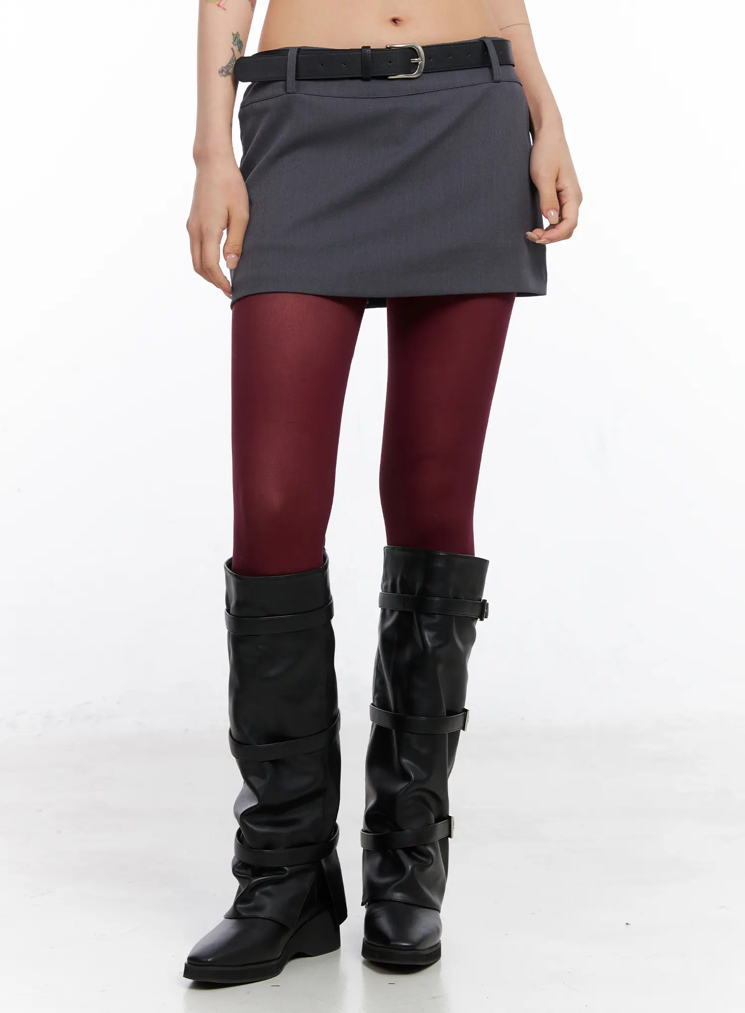 Low-Rise Belted Mini Skirt CO508 - Image 2
