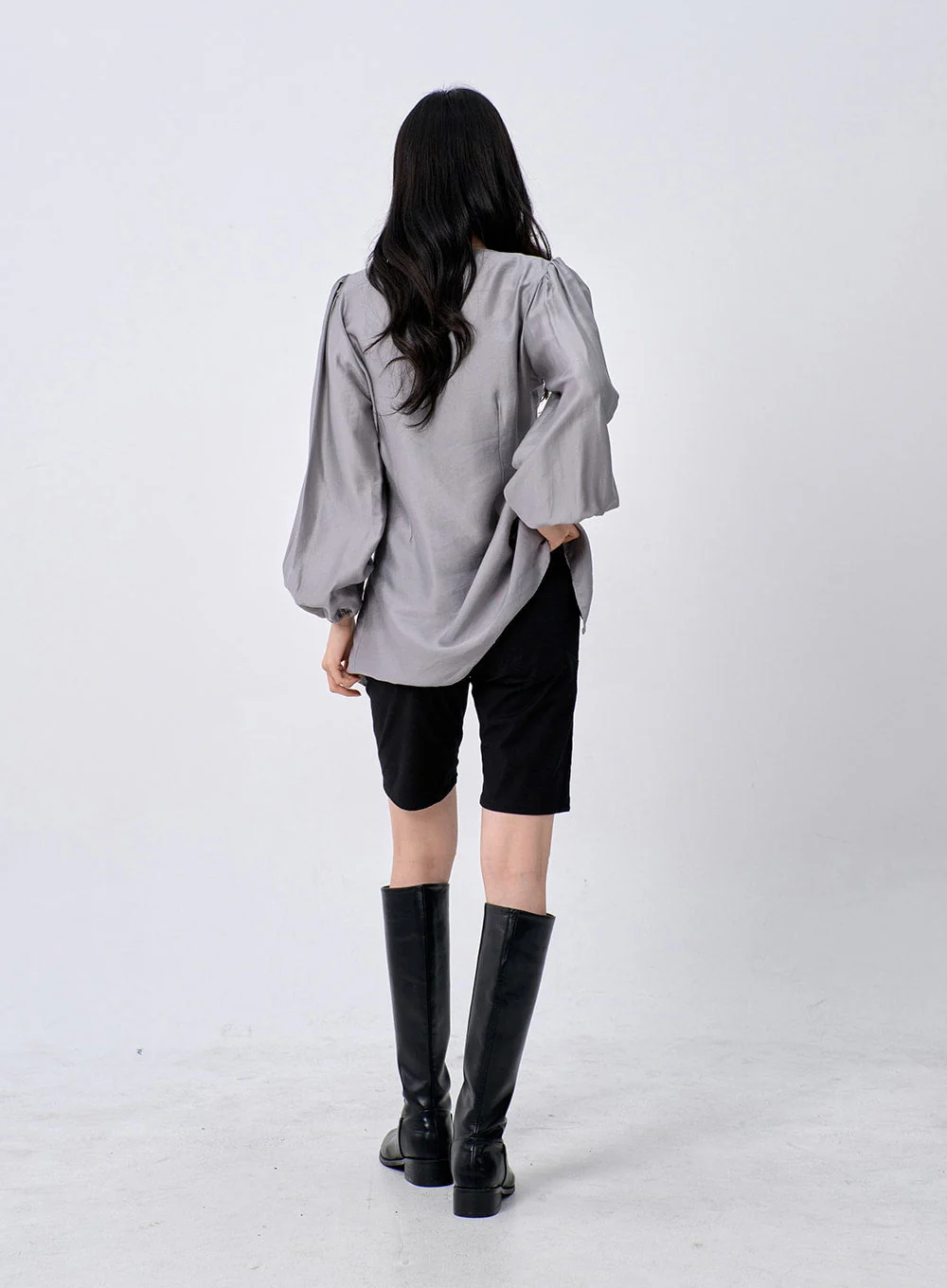 Low Rise Biker Shorts OM331 - Image 5