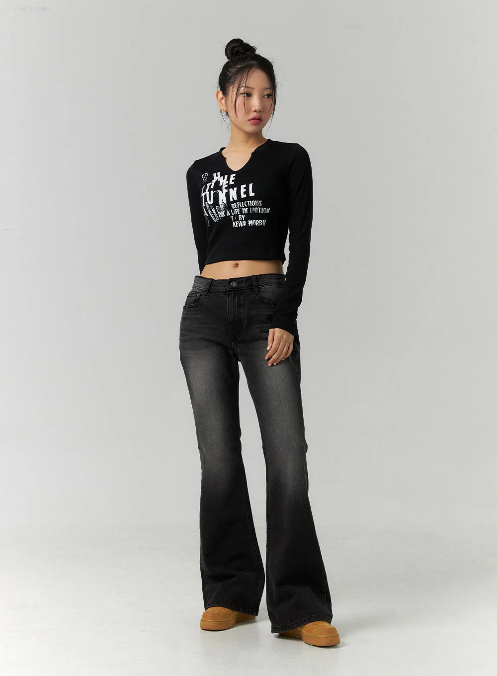 Low Rise Bootcut Jeans CD304 - Image 2