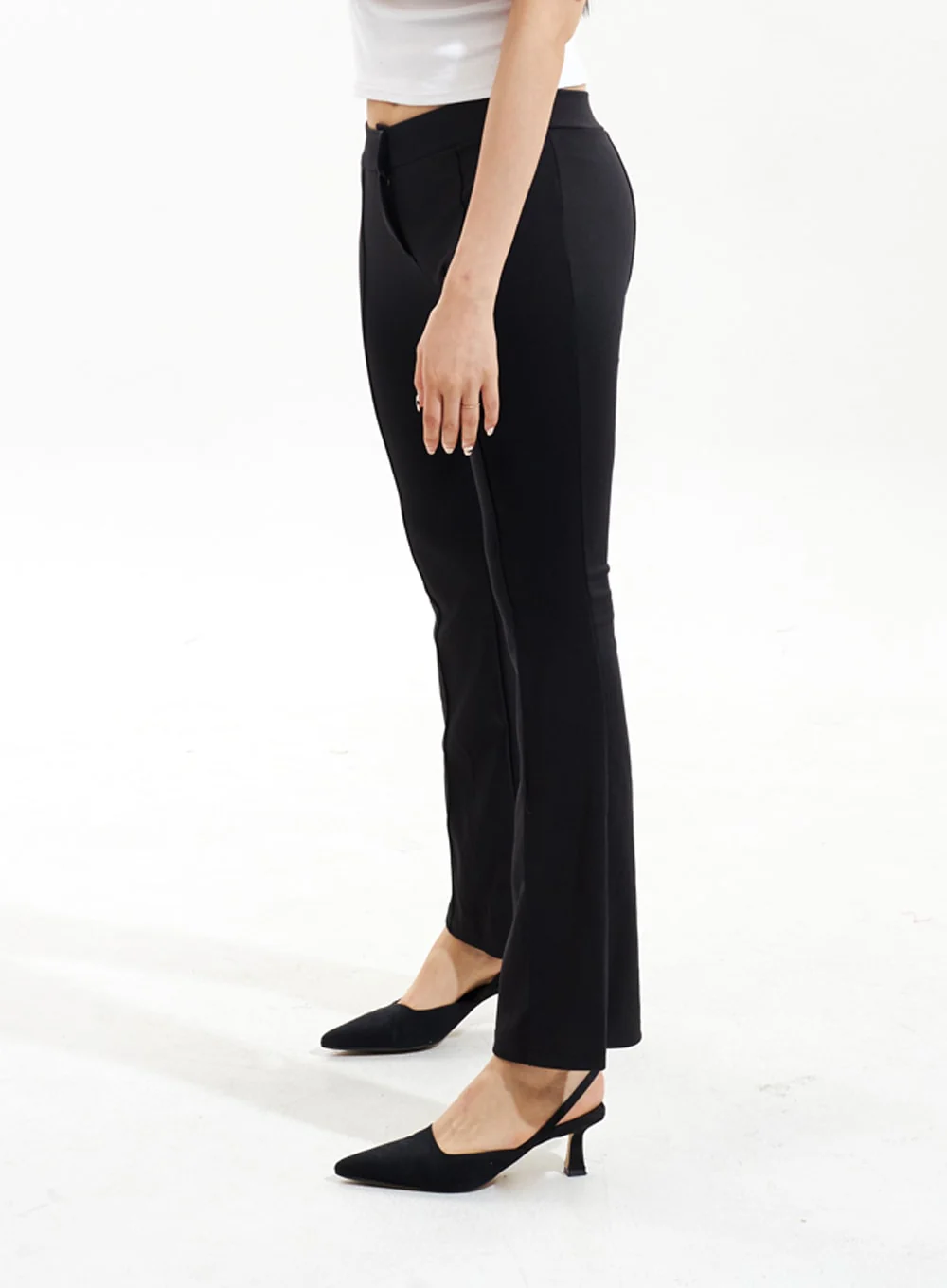Low Rise Bootcut Pants IU312 - Image 4