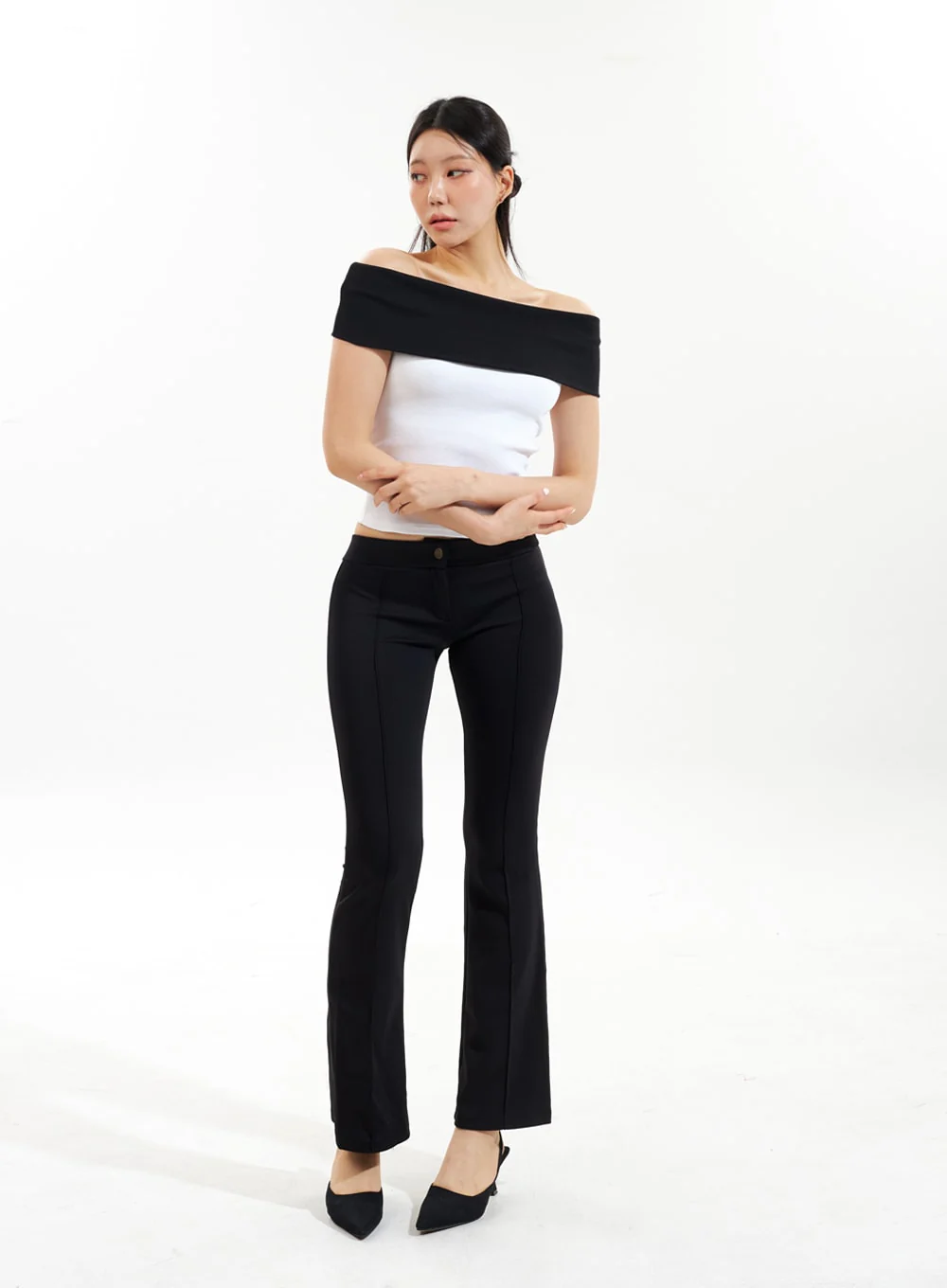 Low Rise Bootcut Pants IU312 - Image 6