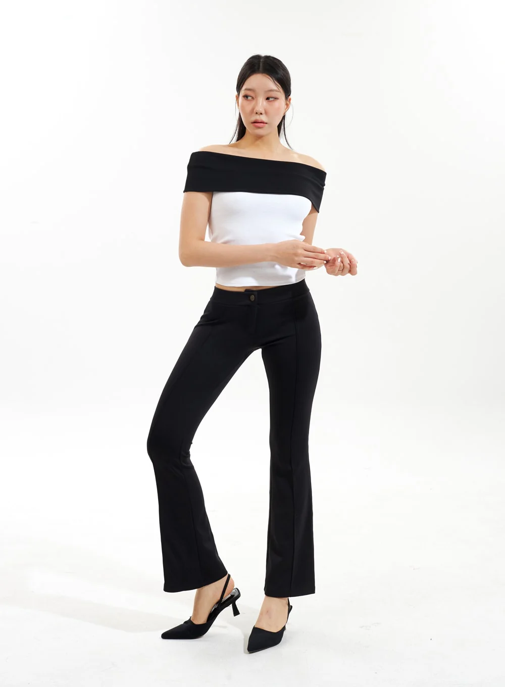 Low Rise Bootcut Pants IU312 - Image 8