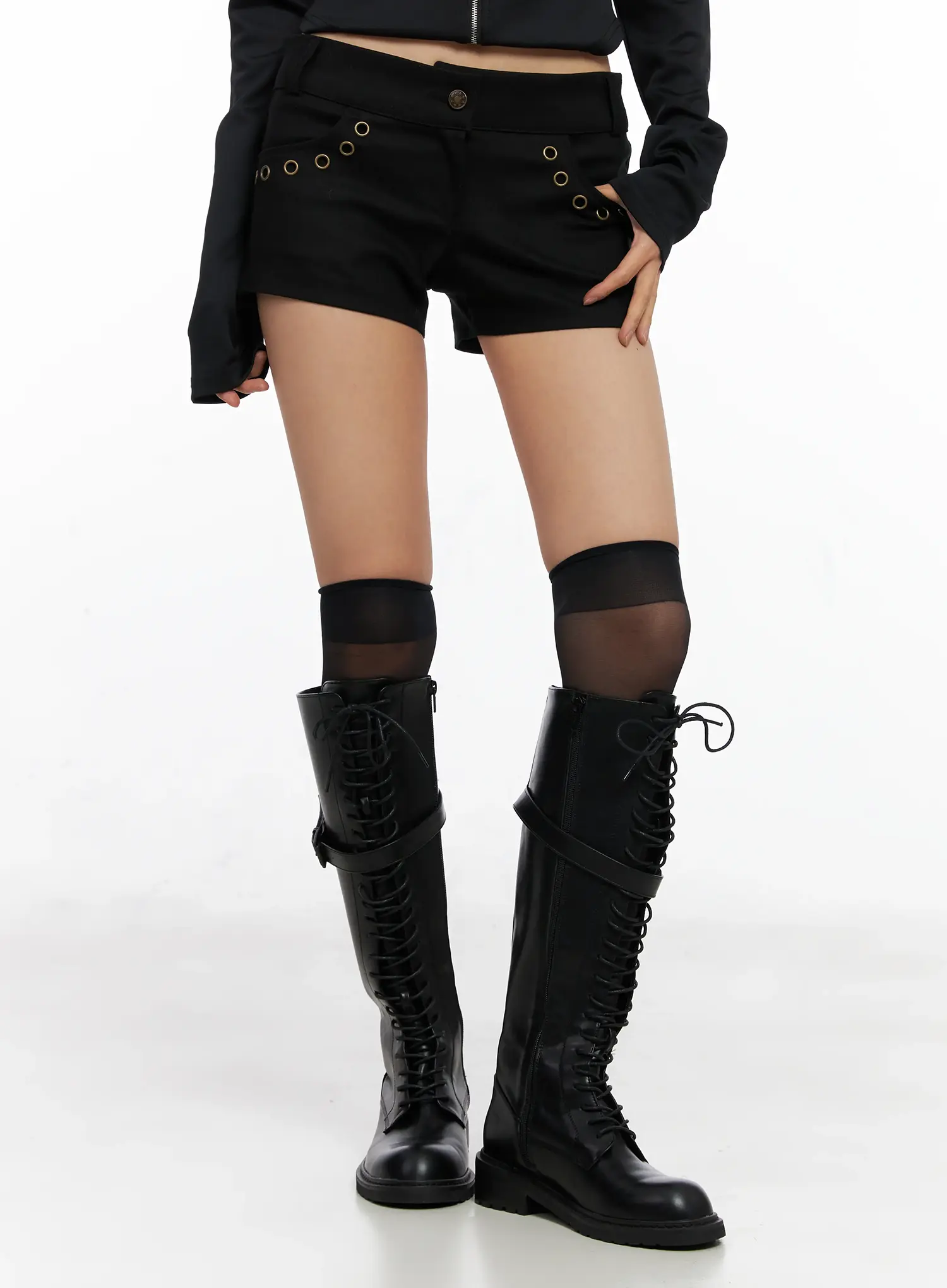 Low Rise Eyelet Shorts CO529
