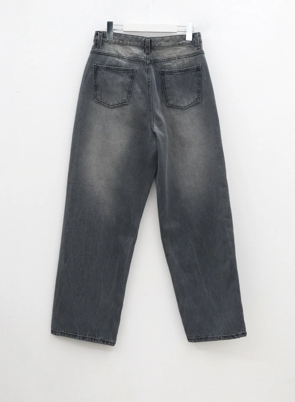 Low Rise Mid-Wash Jeans CM327 - Image 15