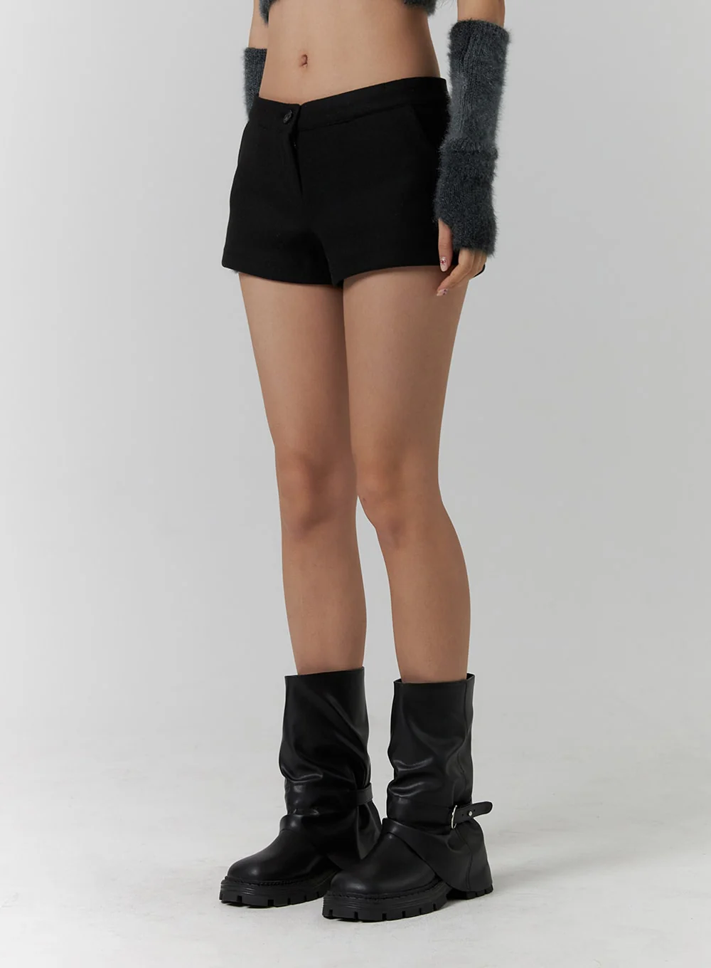 Low Rise Mini Shorts CD318 - Image 5