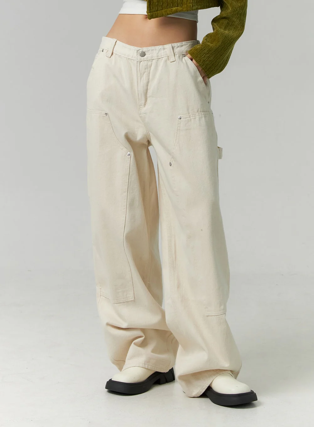 Low Rise Pocket Pants CN324 - Image 4
