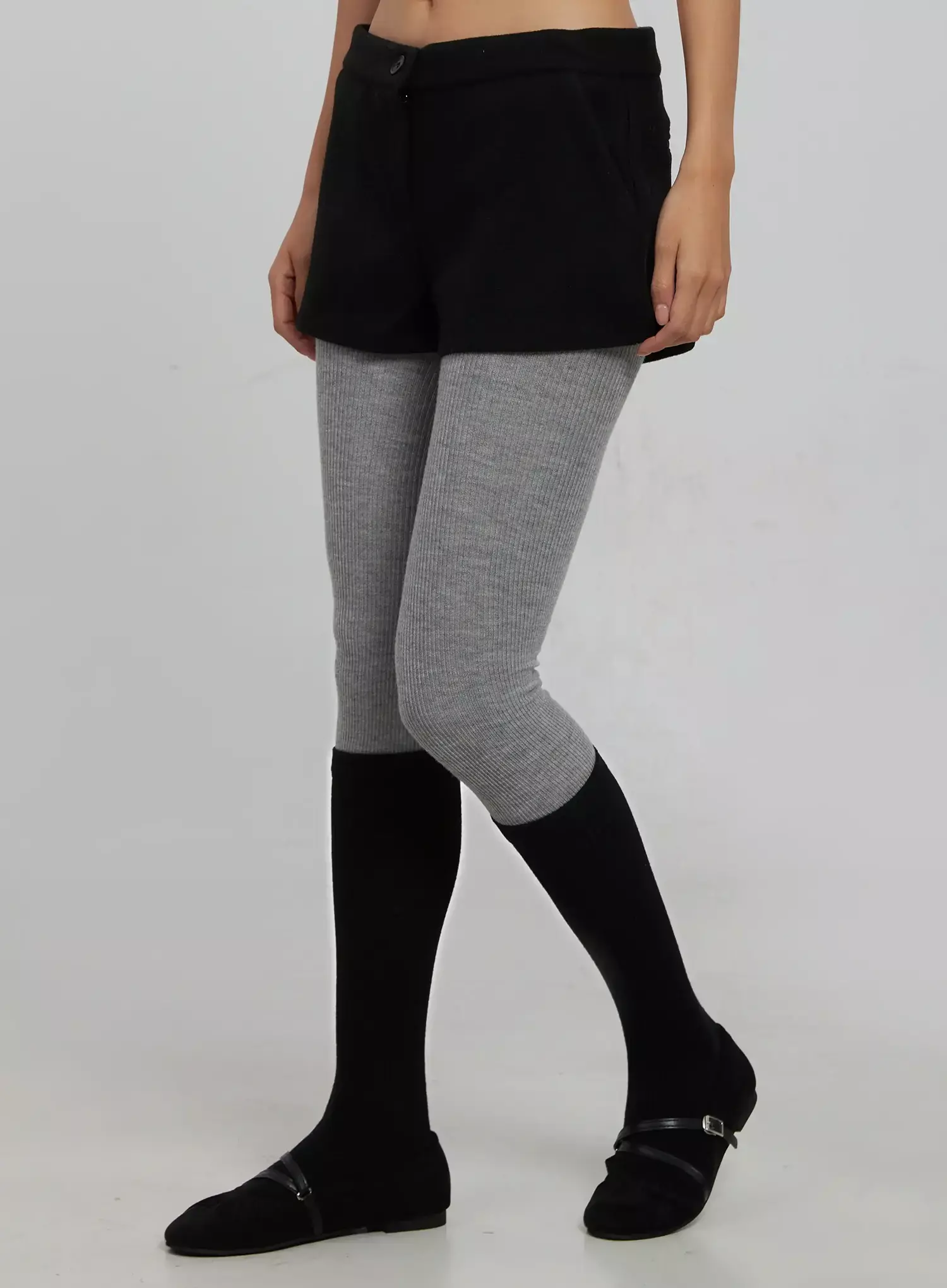 Low Rise Shorts IJ509 - Image 5