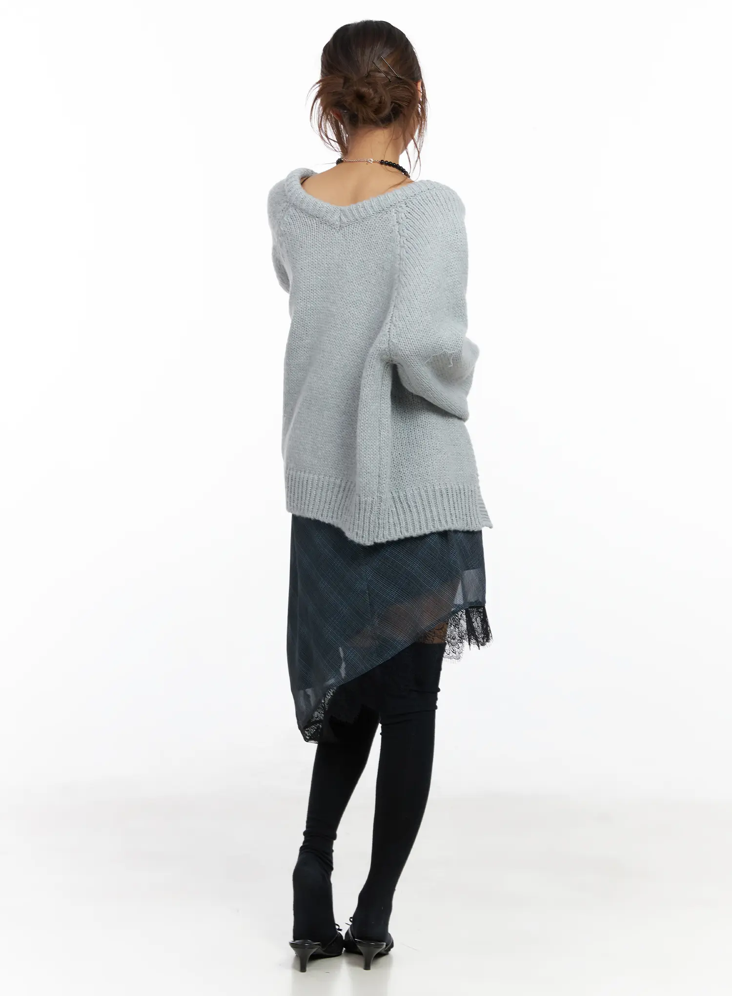 Low Rise Slit Shorts CF511 - Image 6