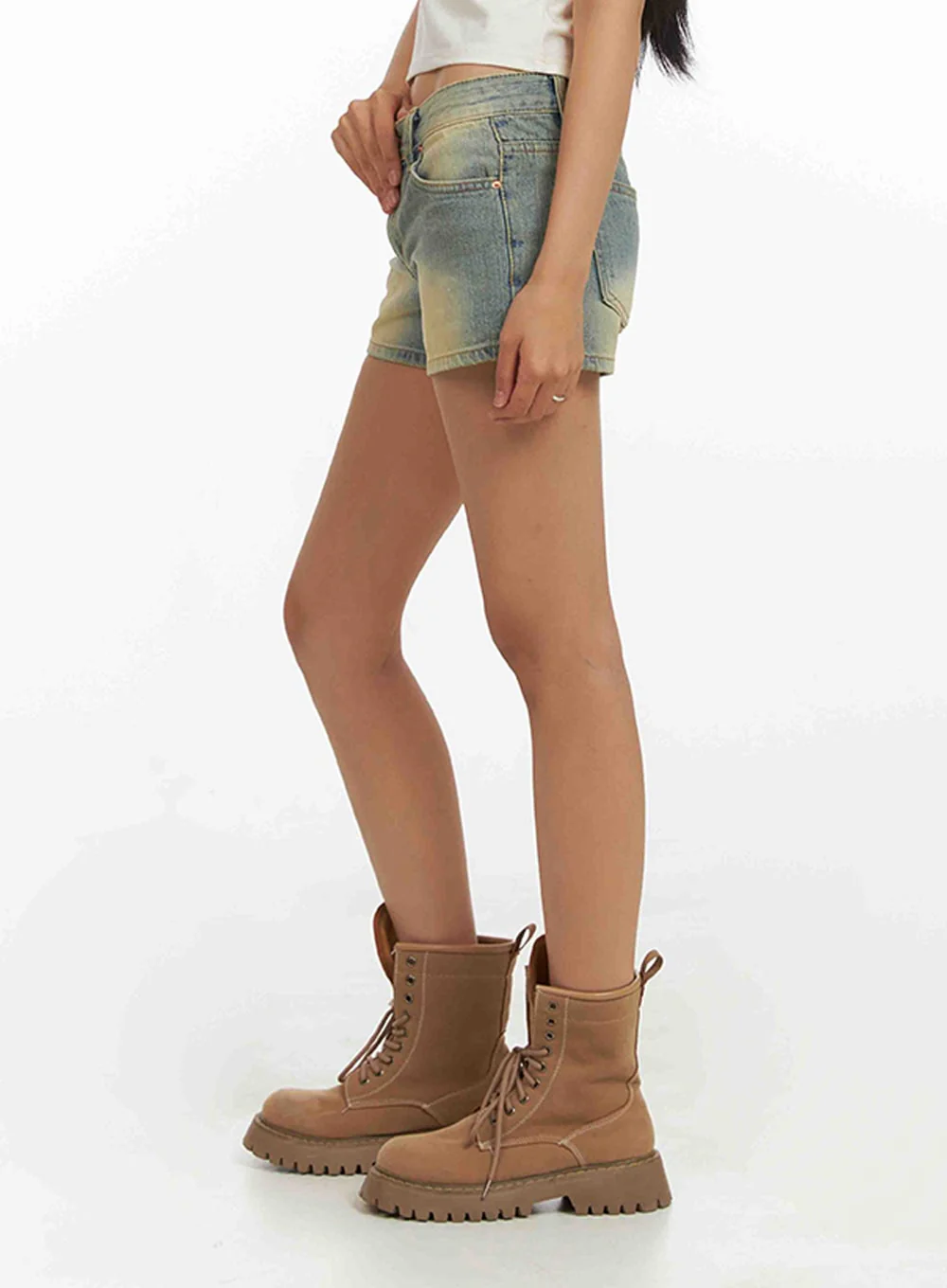 Low Rise Washed Denim Shorts IY422 - Image 4