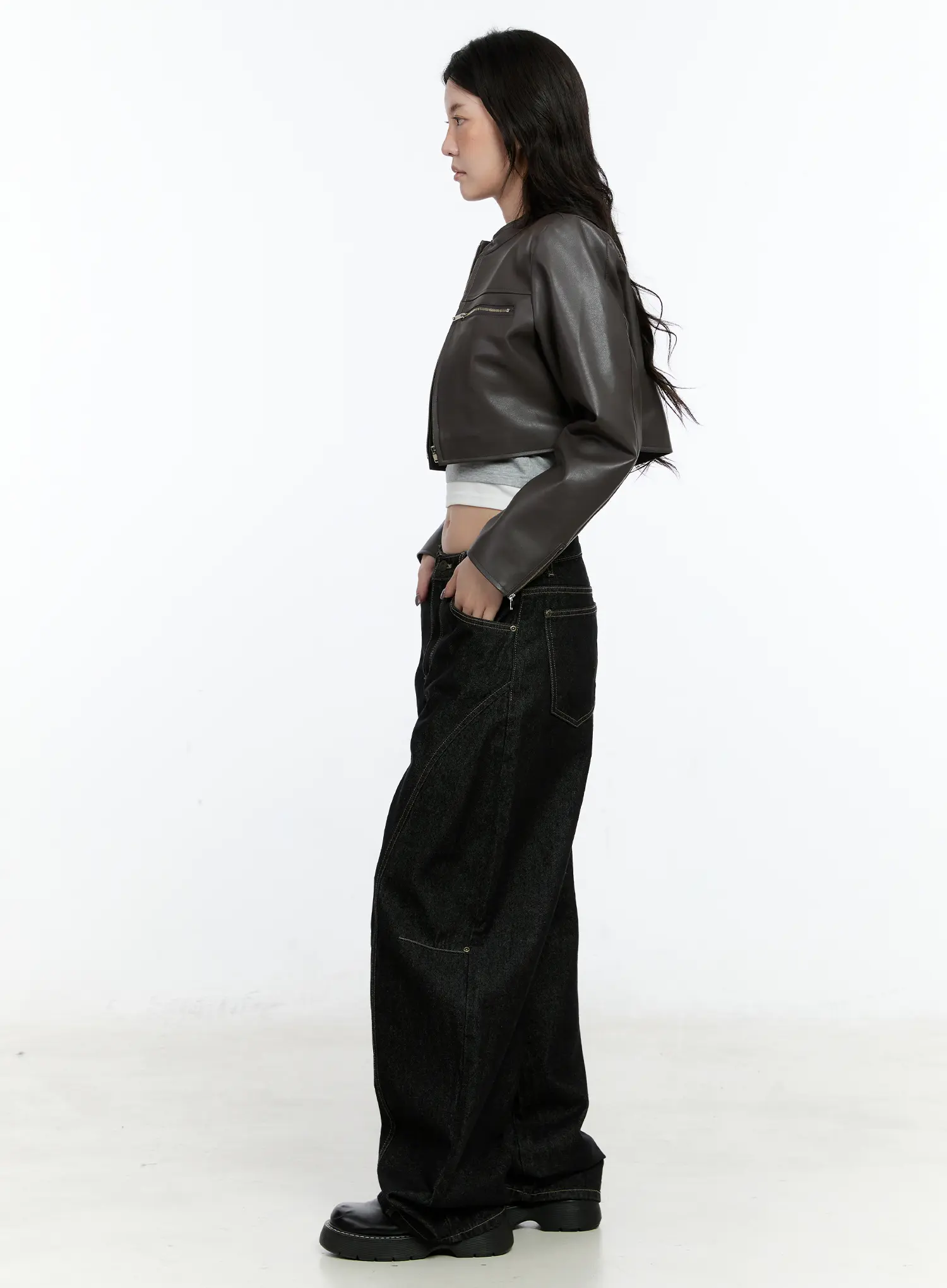 Maryam Low-Rise Dark-Washed Jeans CN517 - Image 6