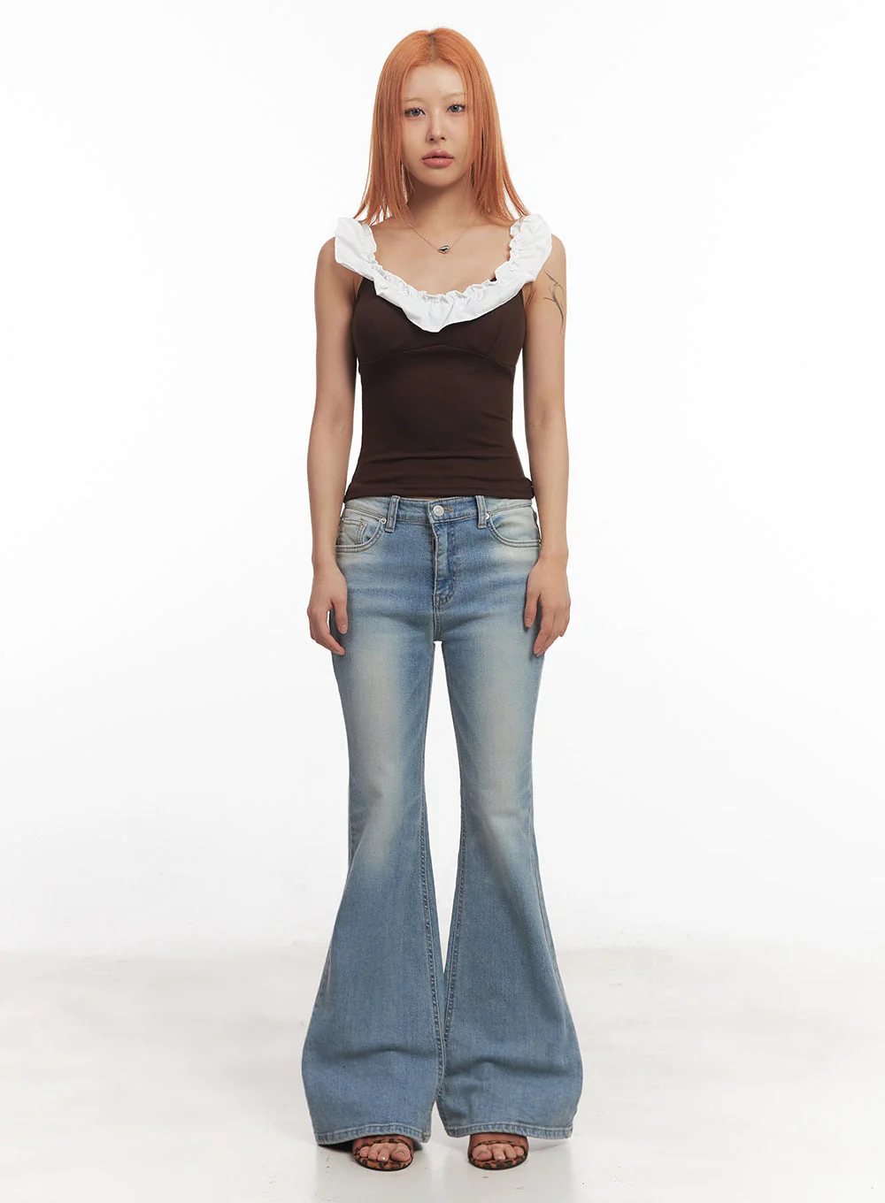 May Washed Flared Jeans IA515 - Image 4