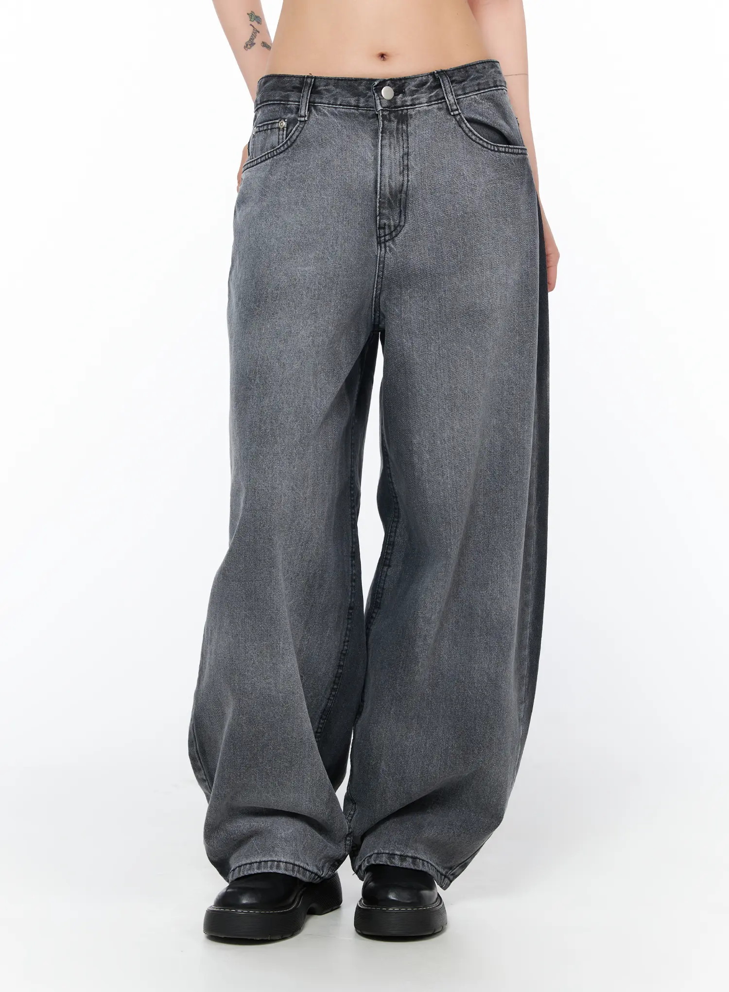 Mei Vintage Wash Baggy Jeans CA527 - Image 11