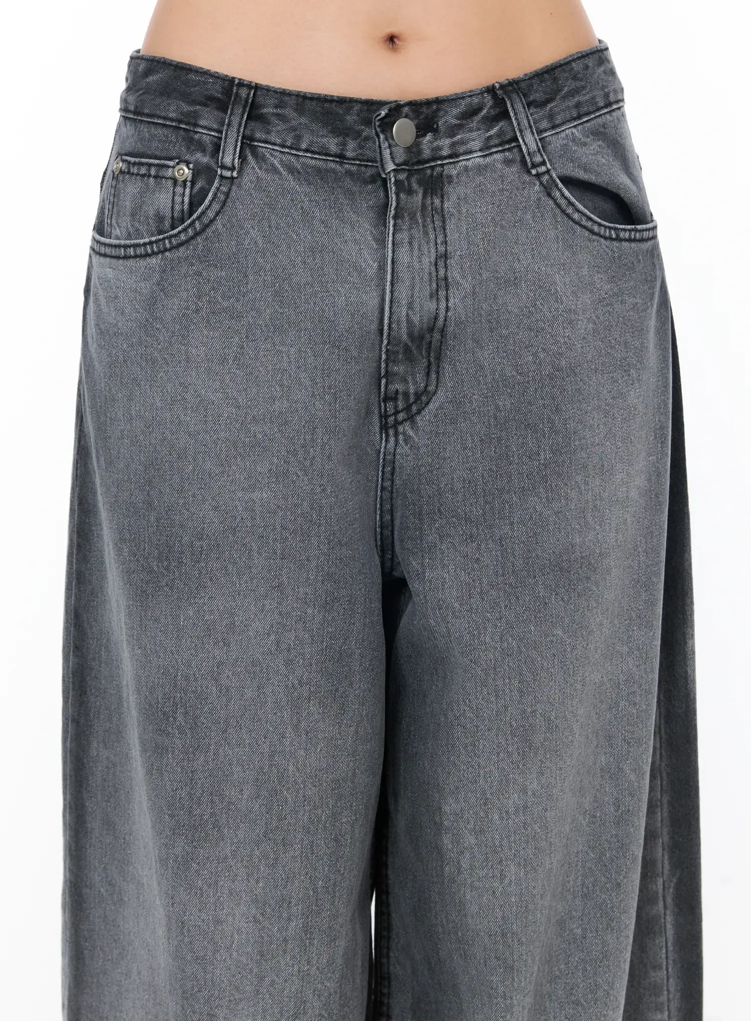 Mei Vintage Wash Baggy Jeans CA527 - Image 8