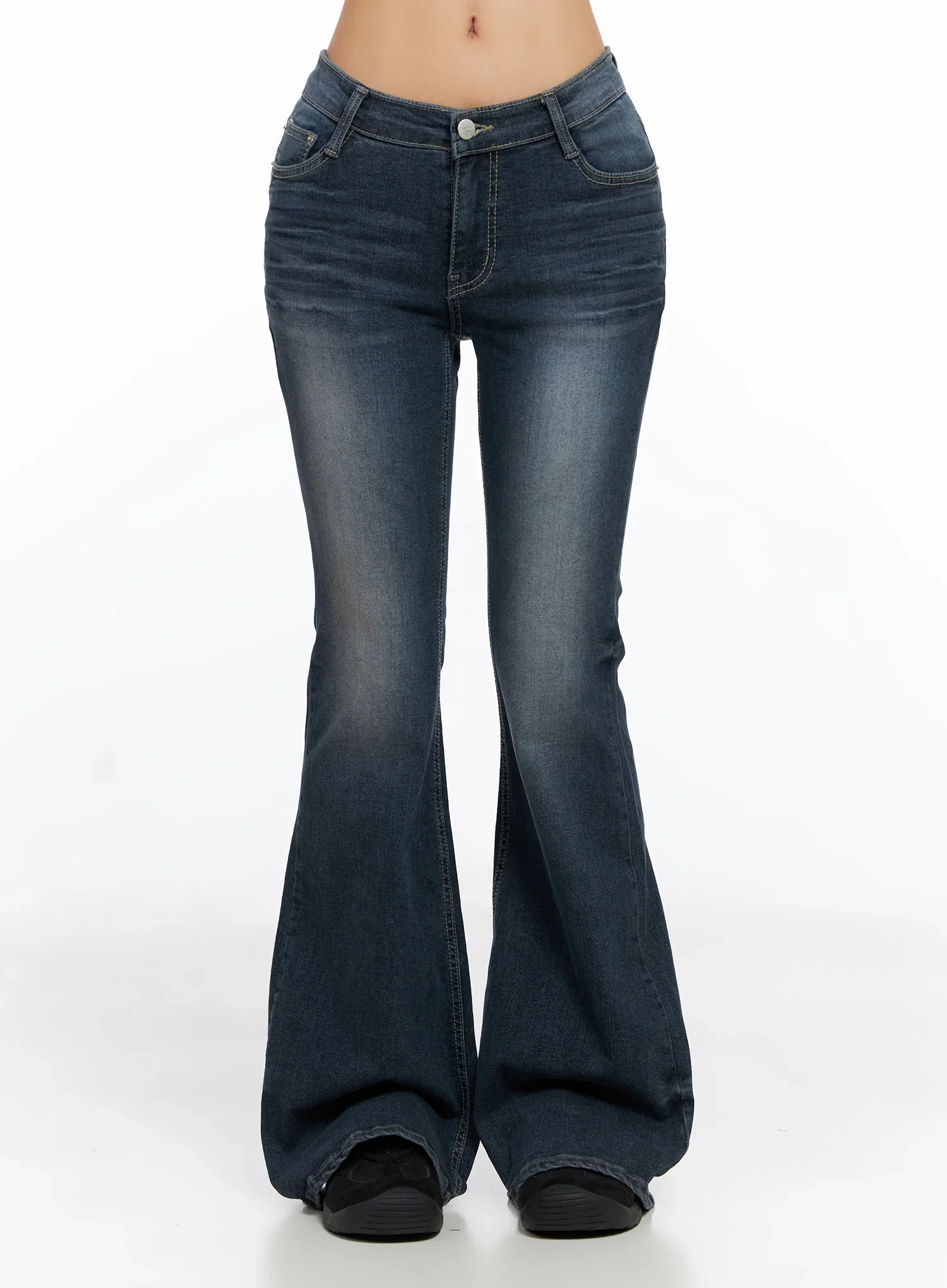 Melina Low-Rise Flare Jeans CO514 - Image 9