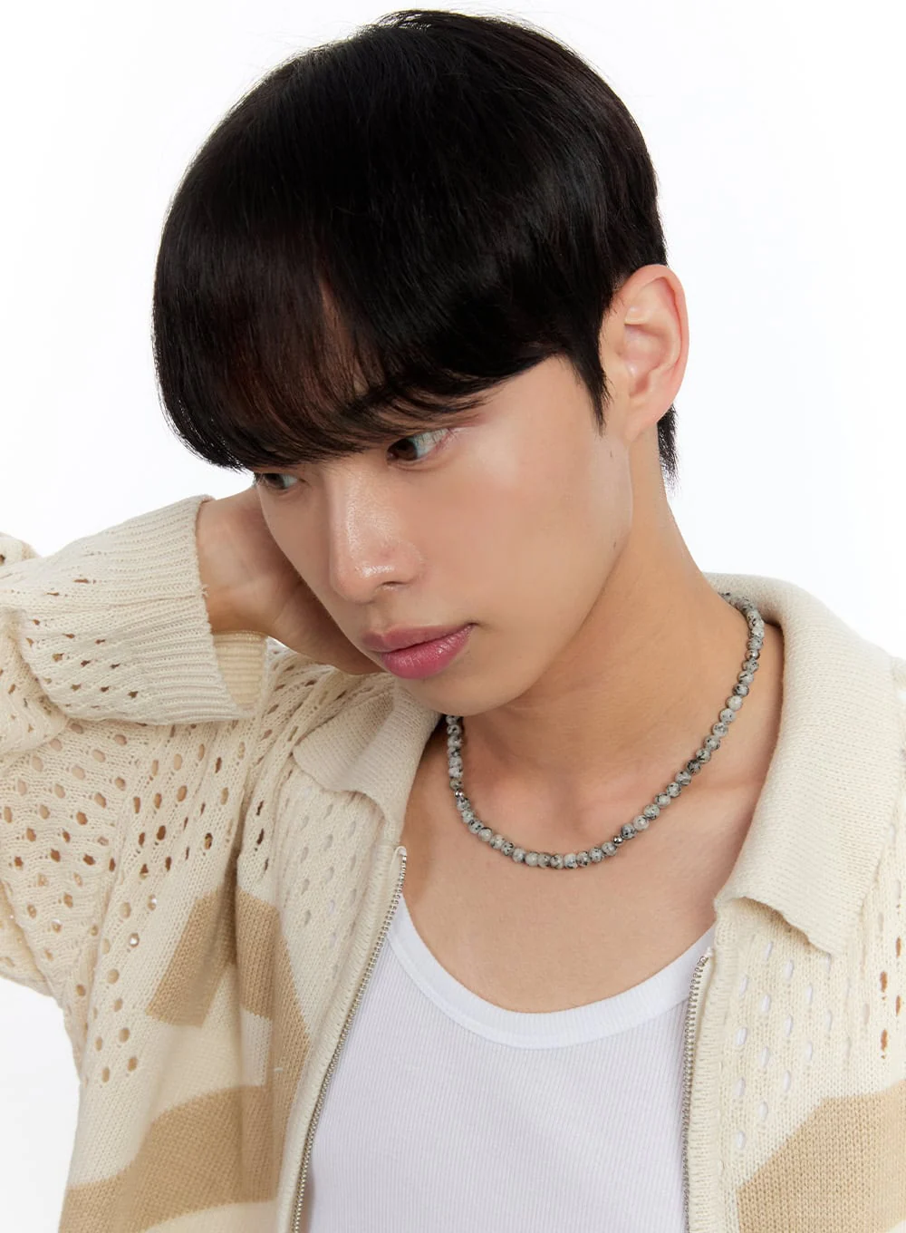 Men’s Beaded Charm Necklace IY530 - Image 4