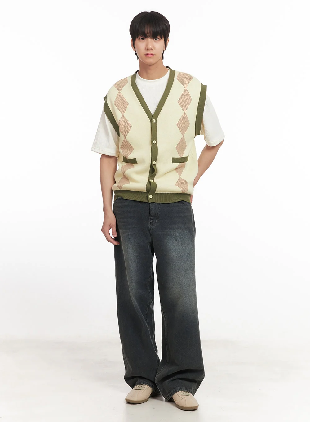 Men's Argyle V-Neck Sweater Vest IA511 - Image 2