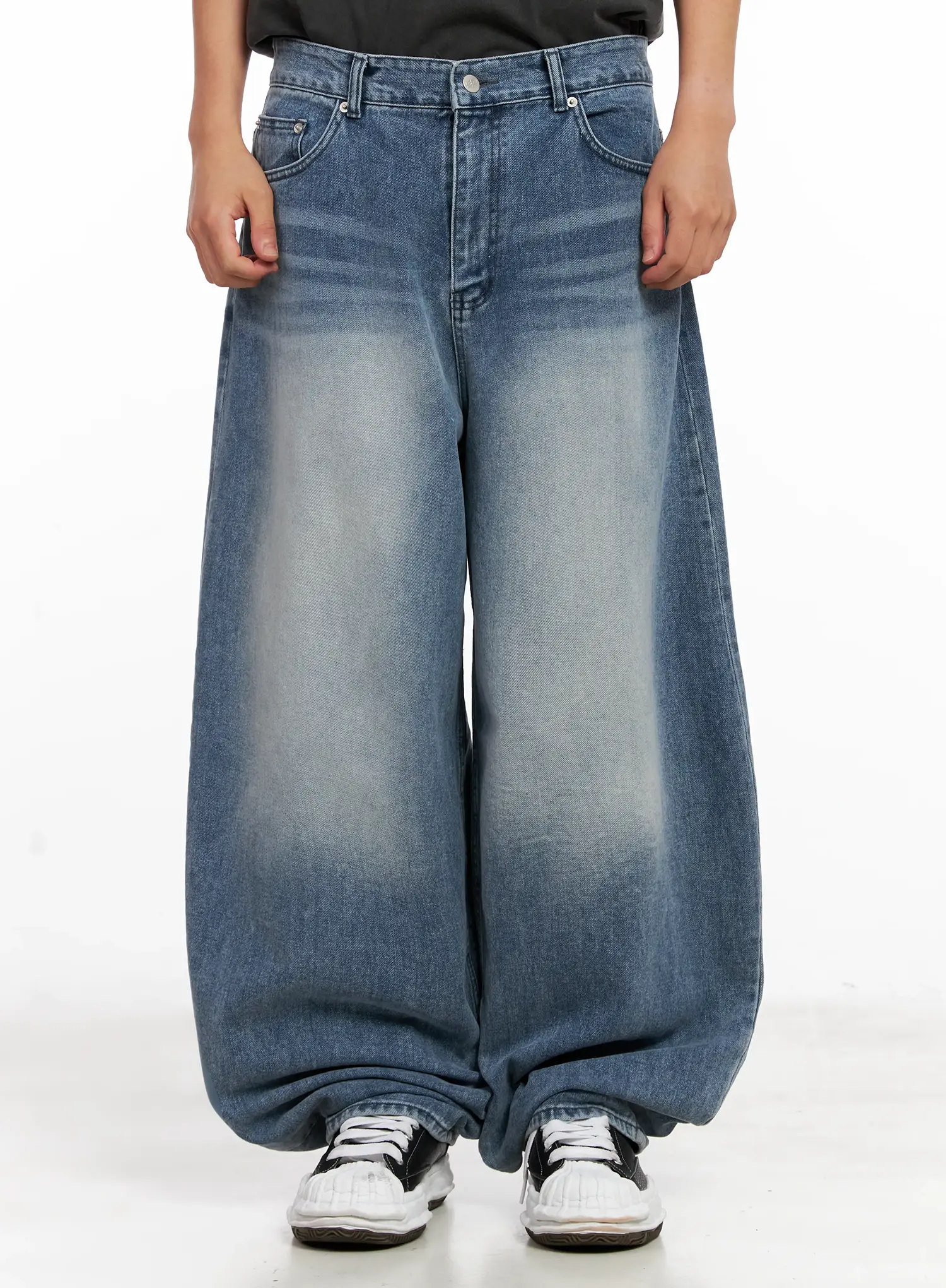 Men's Balloon-Fit Denim Jeans IL518