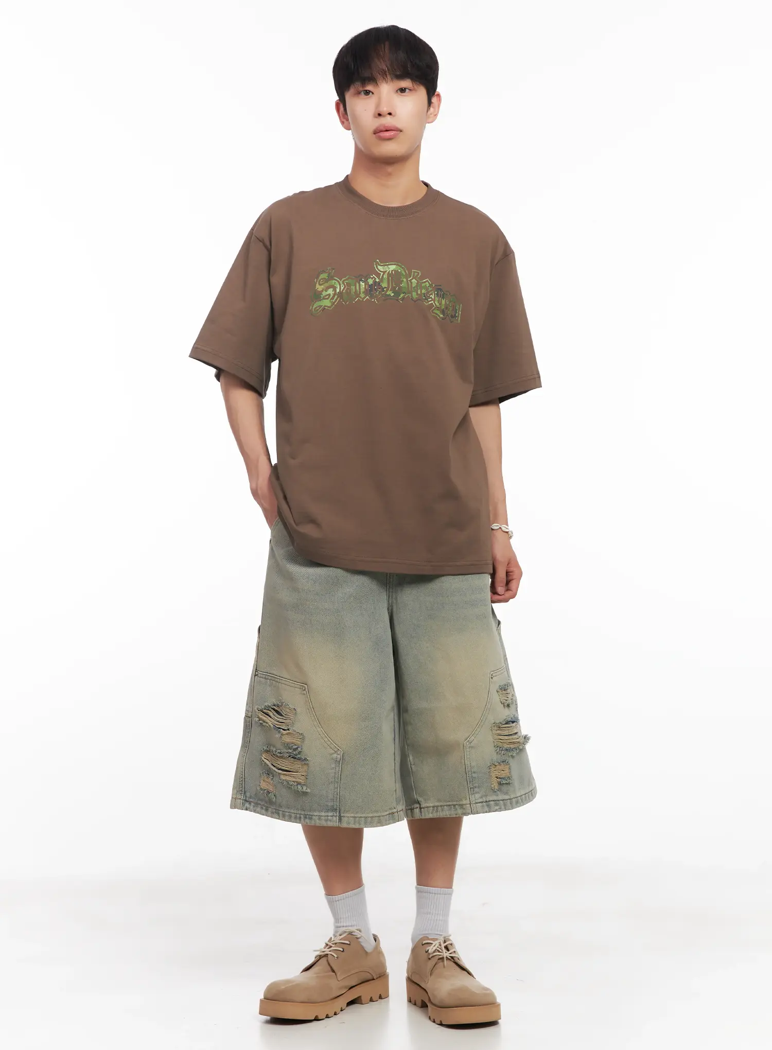 Men's Camo Graphic Oversized Tee IU518 - Image 7