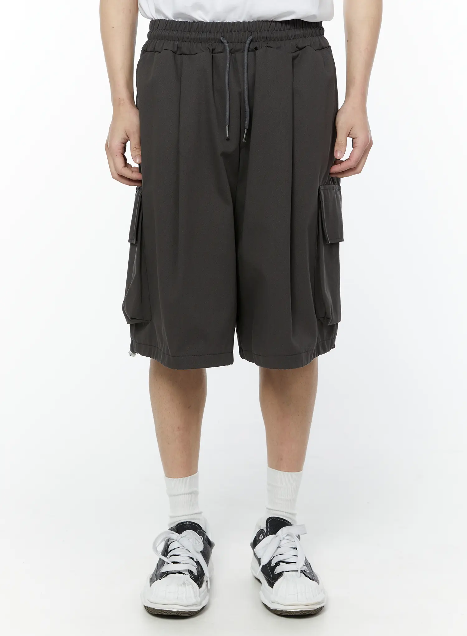 Men's Cargo Bermuda Shorts (Dark Gray) IY504 - Image 4