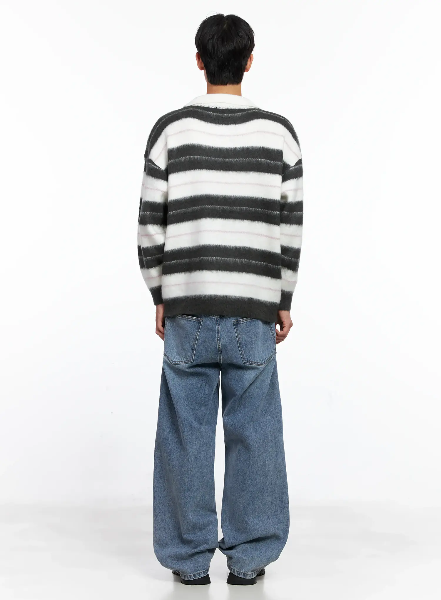 Men's Casual Relaxed Fit Jeans IS519 - Image 9